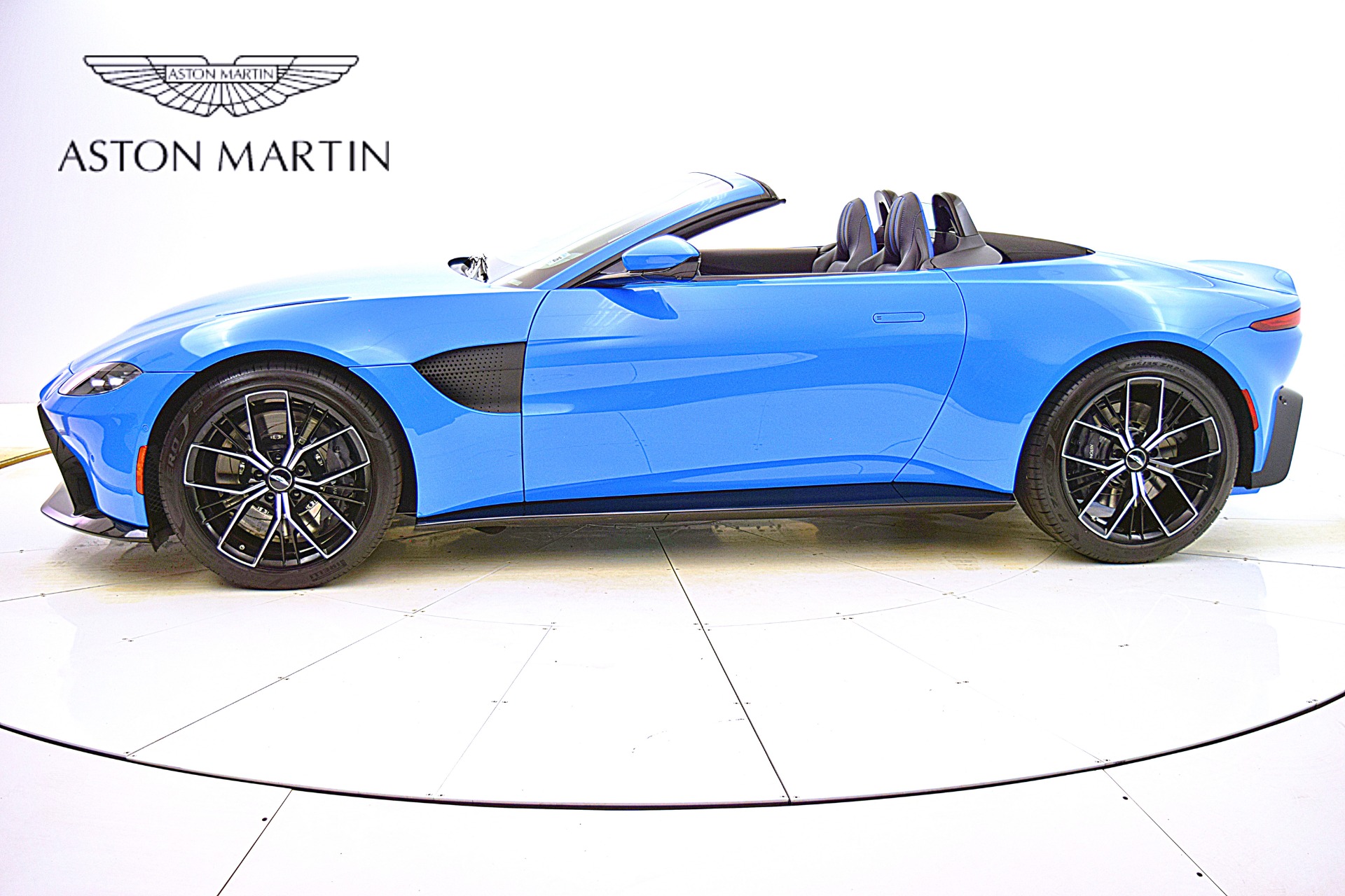 Used 2021 Aston Martin Vantage | St. Petersburg, FL