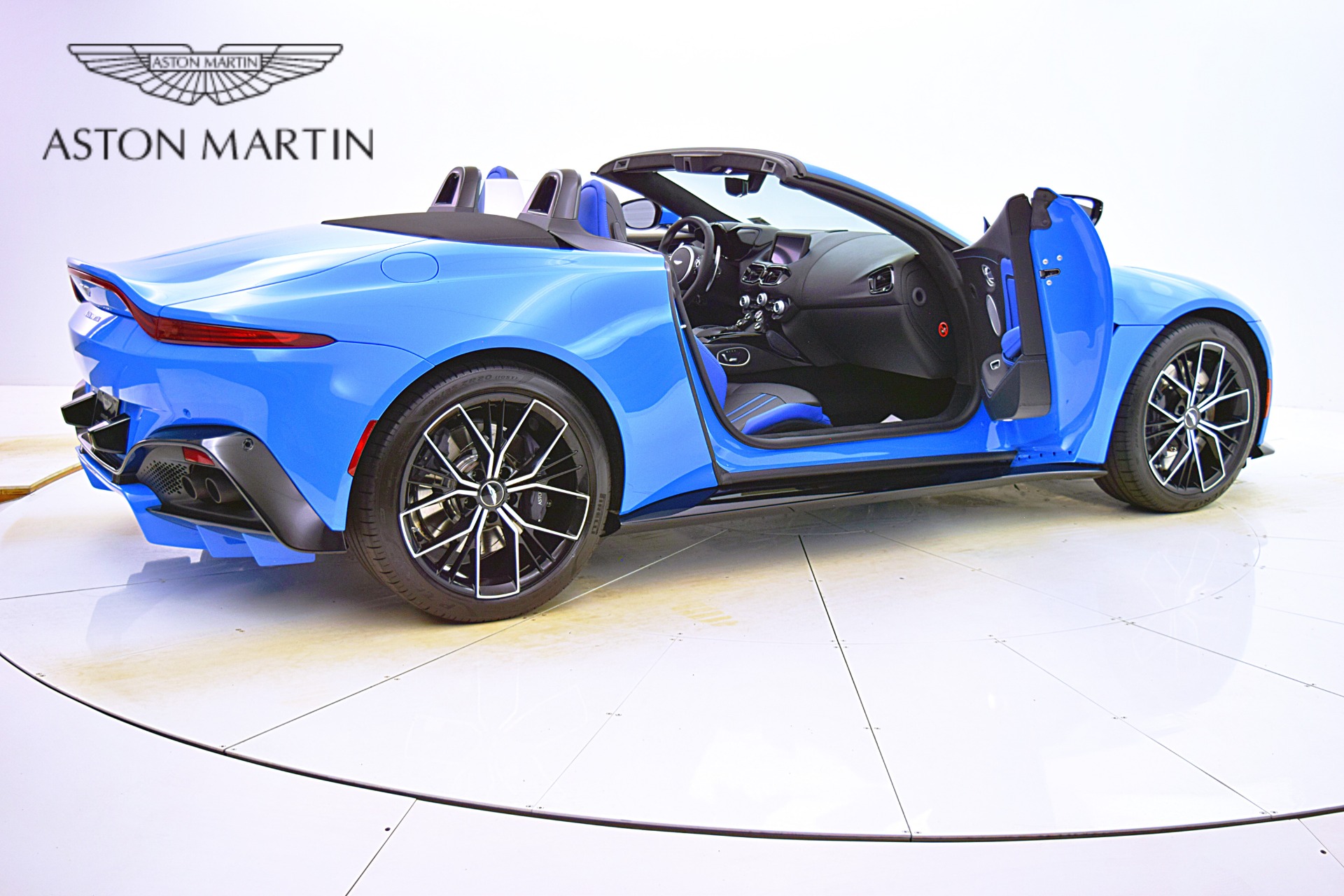Used 2021 Aston Martin Vantage | St. Petersburg, FL