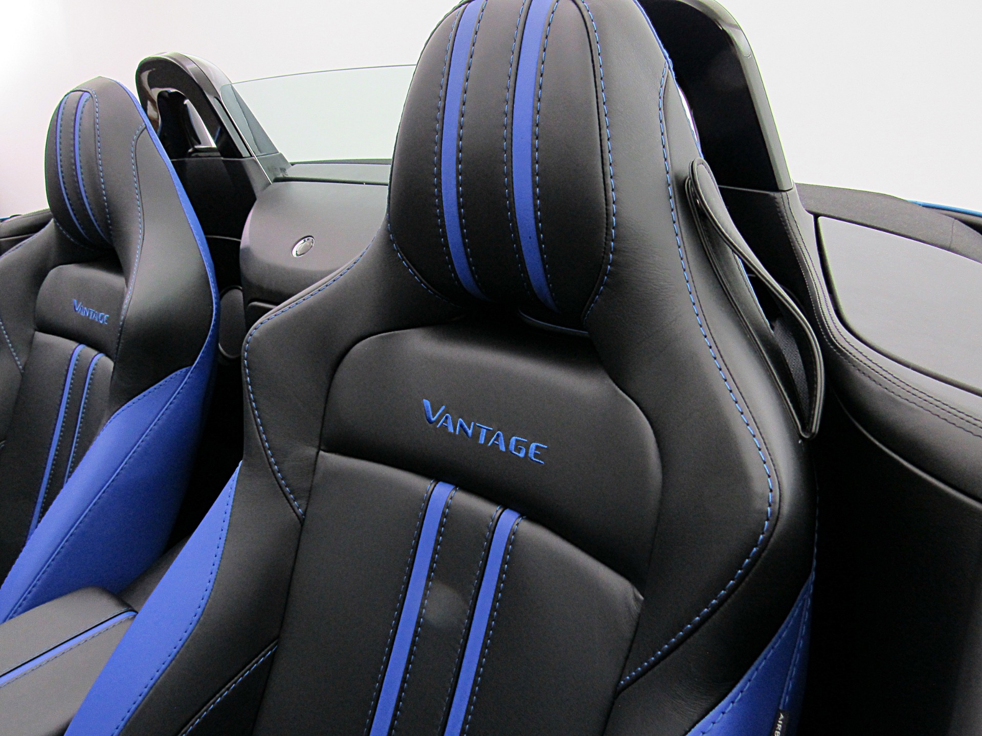 Used 2021 Aston Martin Vantage | St. Petersburg, FL