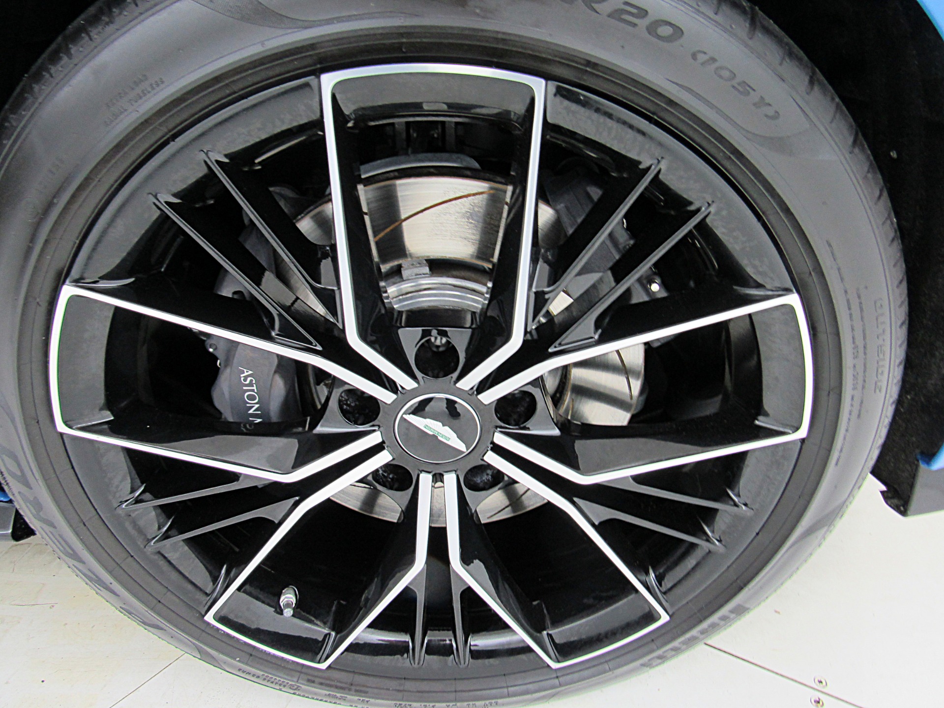 Used 2021 Aston Martin Vantage | St. Petersburg, FL