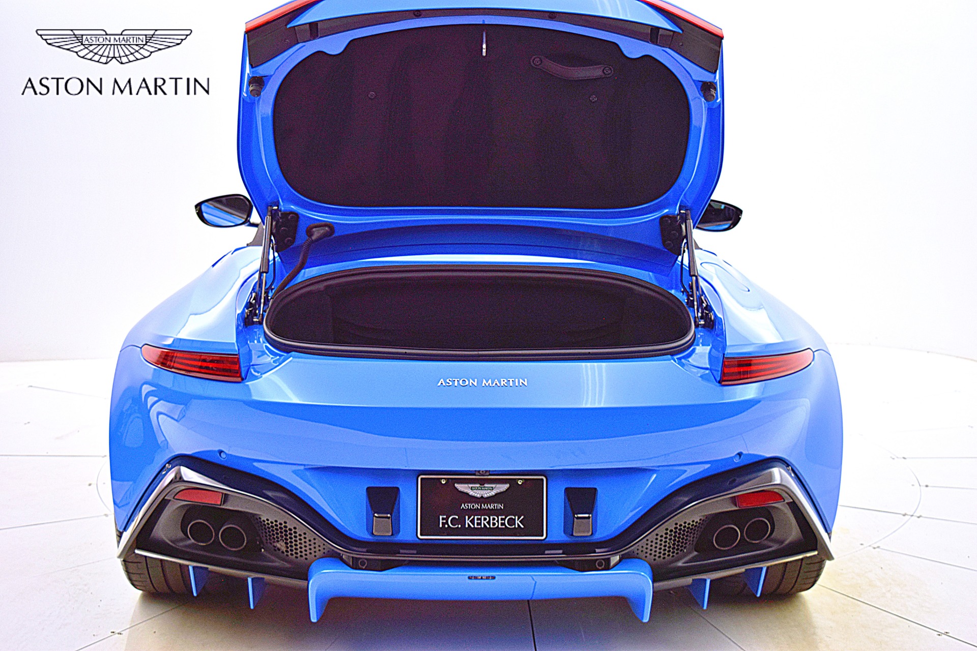 Used 2021 Aston Martin Vantage | St. Petersburg, FL