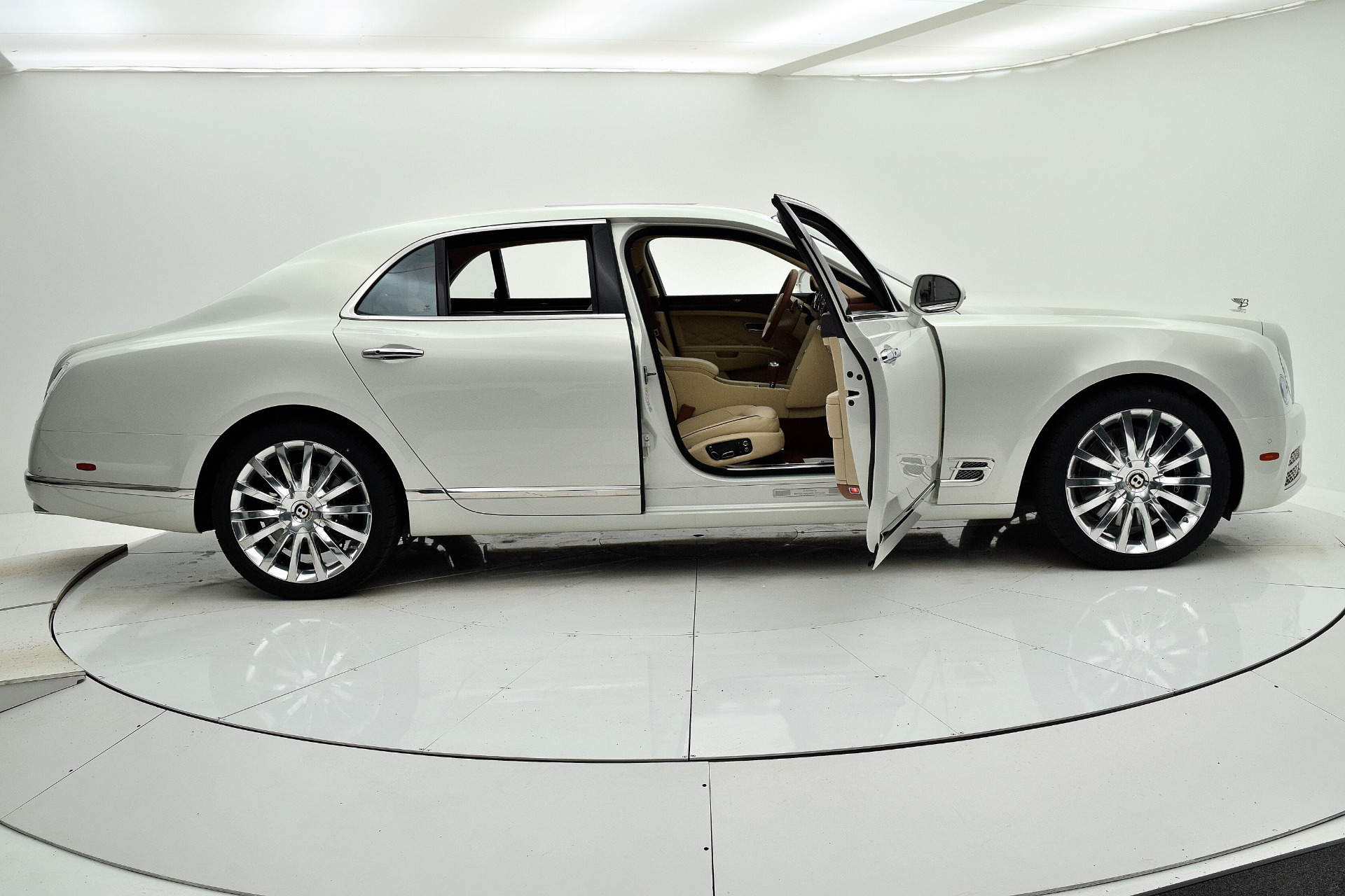 Used 2020 Bentley Mulsanne | St. Petersburg, FL