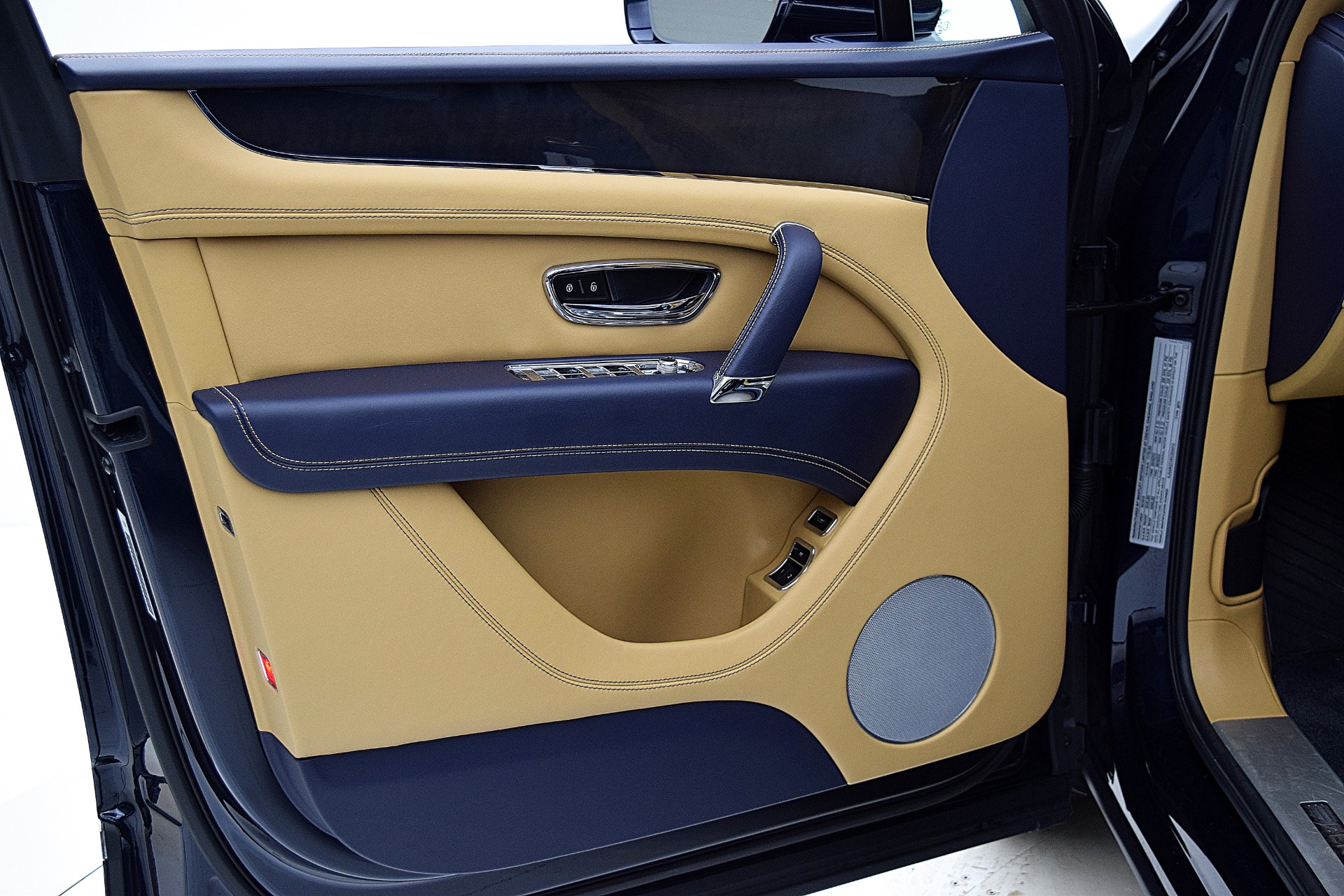 Used 2019 Bentley Bentayga V8 | St. Petersburg, FL