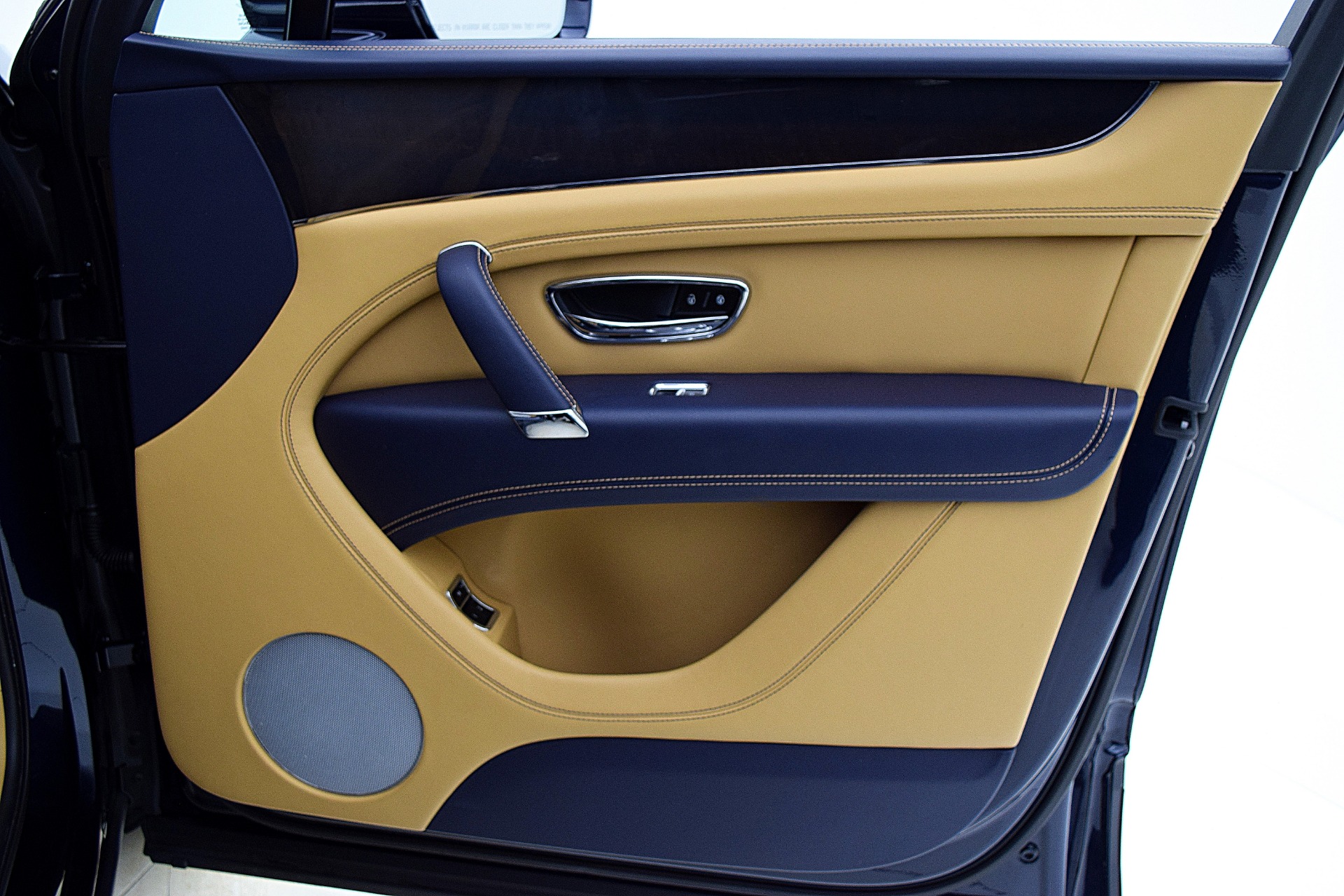 Used 2019 Bentley Bentayga V8 | St. Petersburg, FL