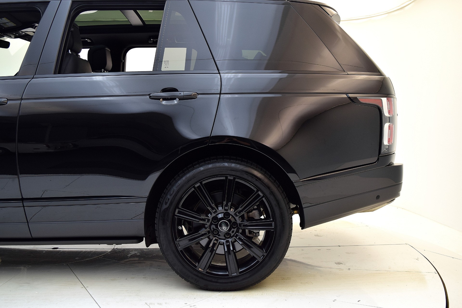 Used 2019 Land Rover Range Rover SC | St. Petersburg, FL