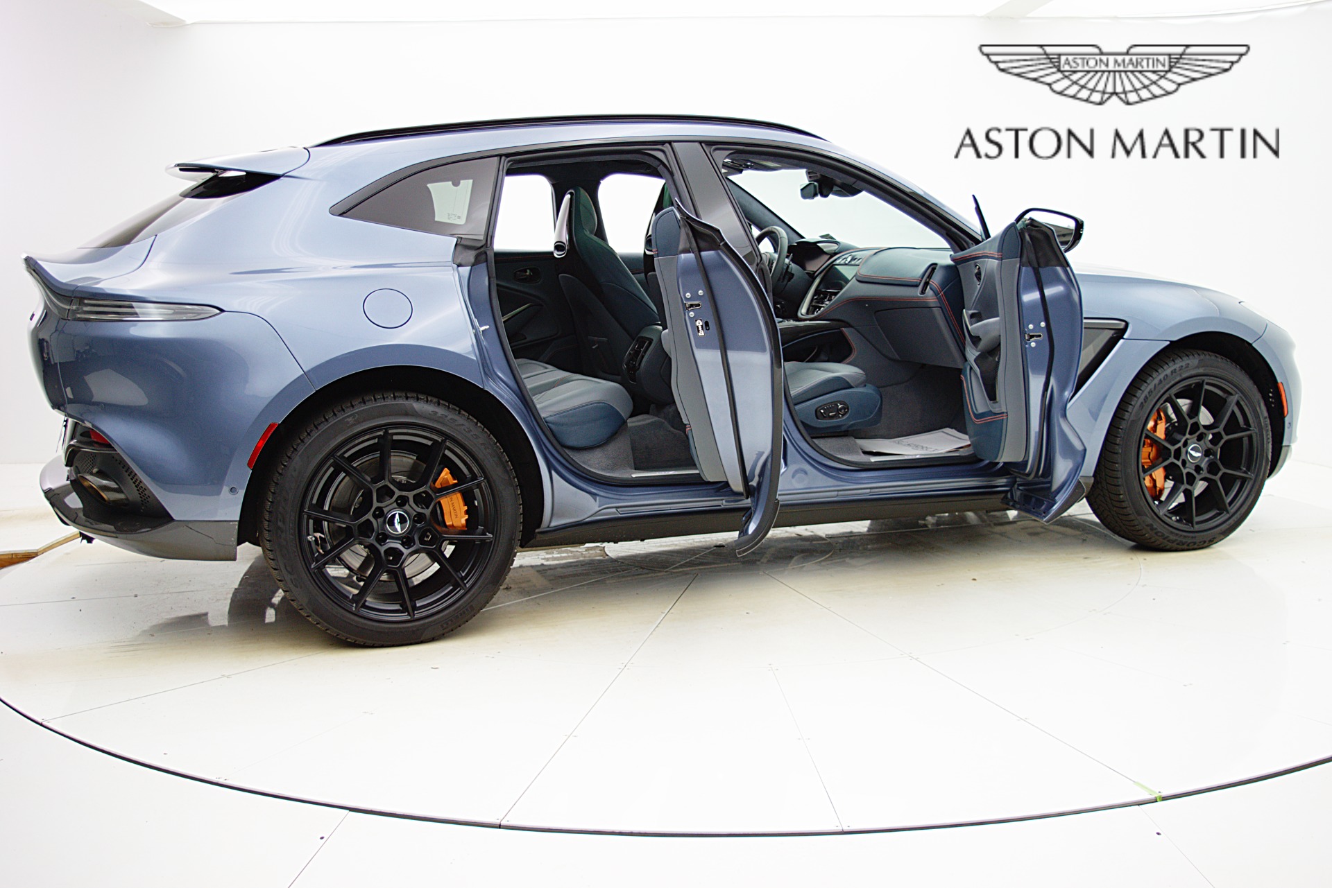 Used 2021 Aston Martin DBX | St. Petersburg, FL