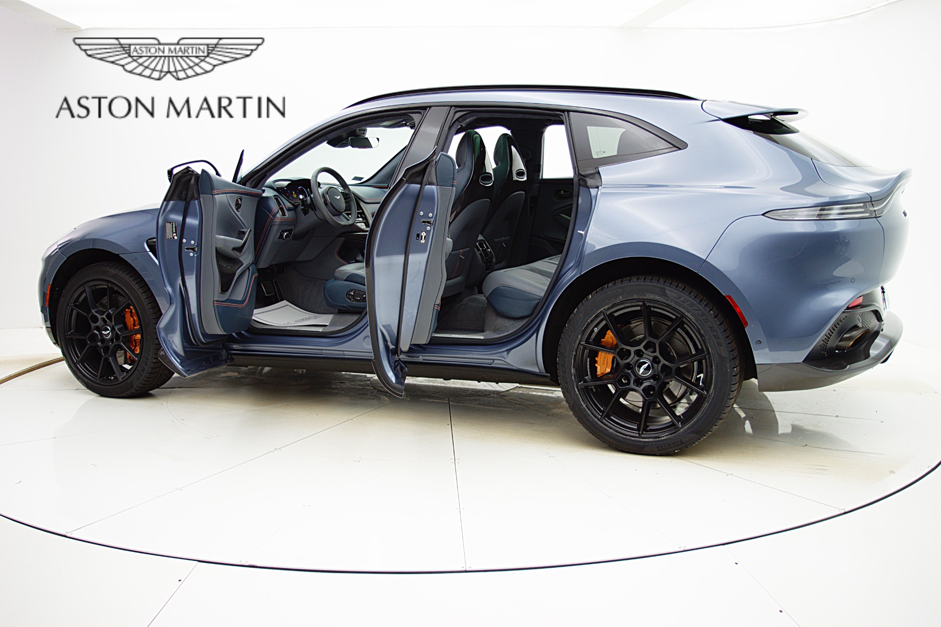 Used 2021 Aston Martin DBX | St. Petersburg, FL
