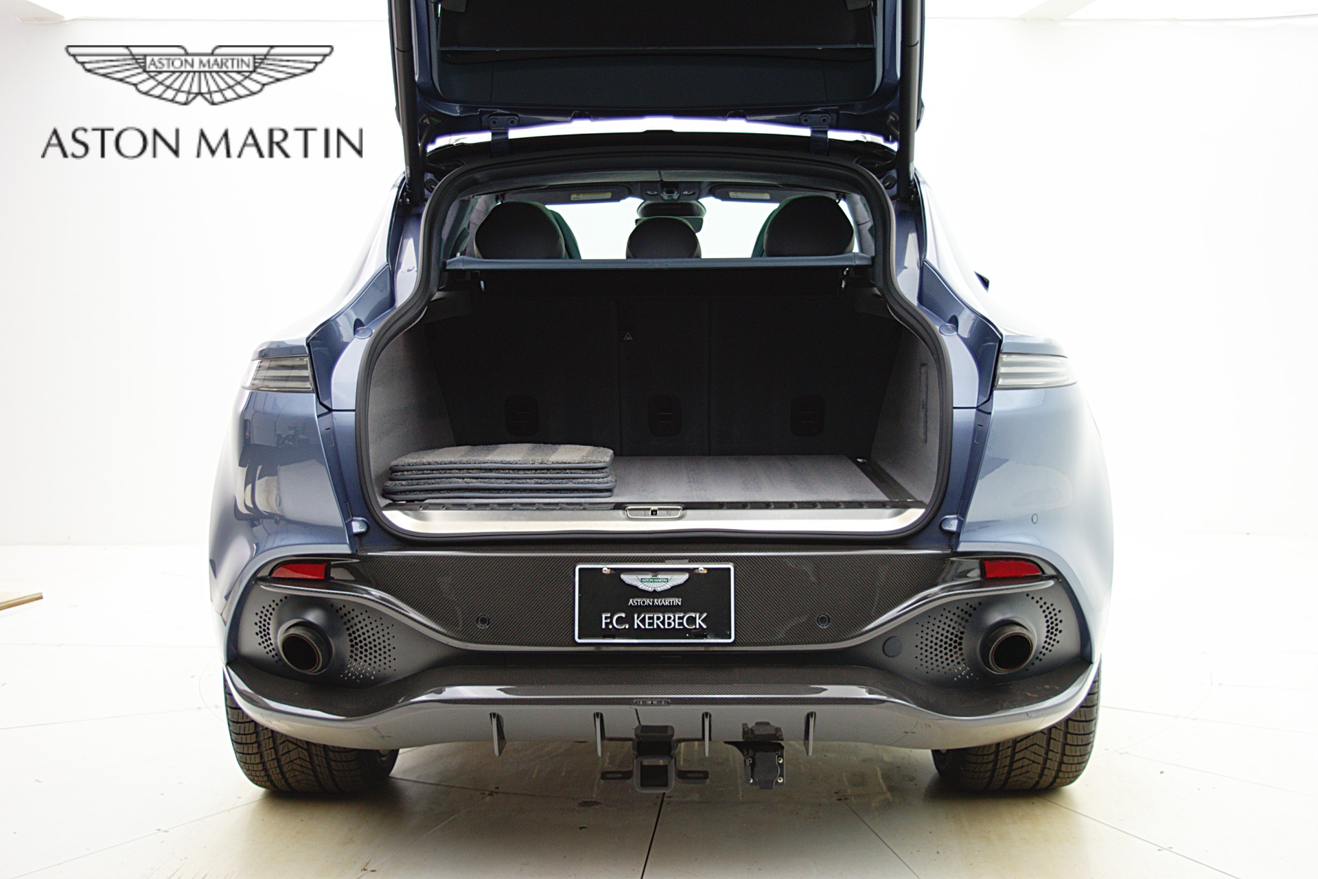 Used 2021 Aston Martin DBX | St. Petersburg, FL