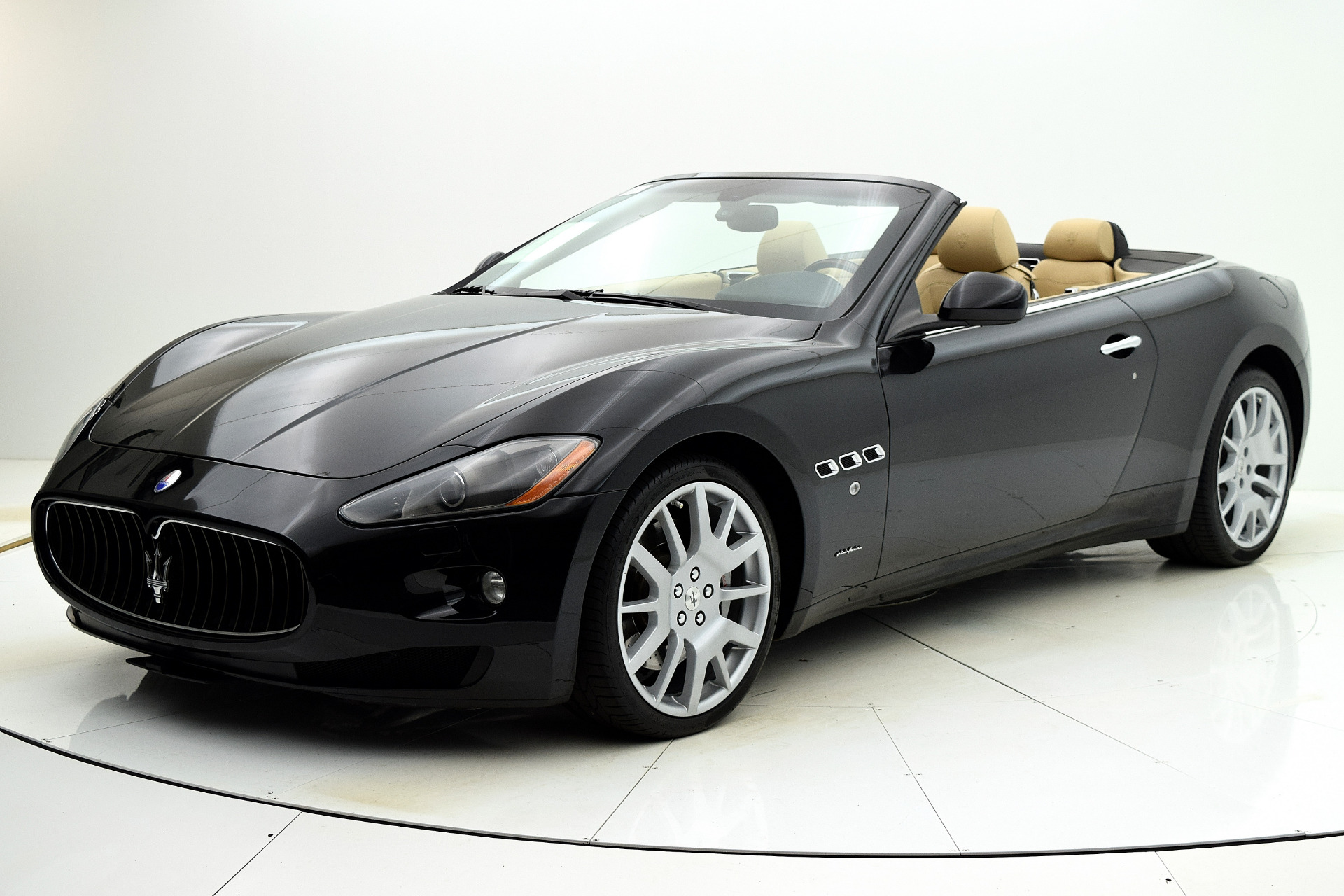 Used 2011 Maserati GranTurismo Convertible | St. Petersburg, FL