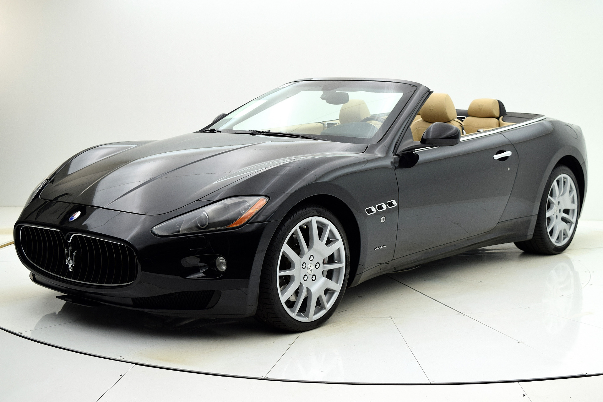 Used 2011 Maserati GranTurismo Convertible | St. Petersburg, FL