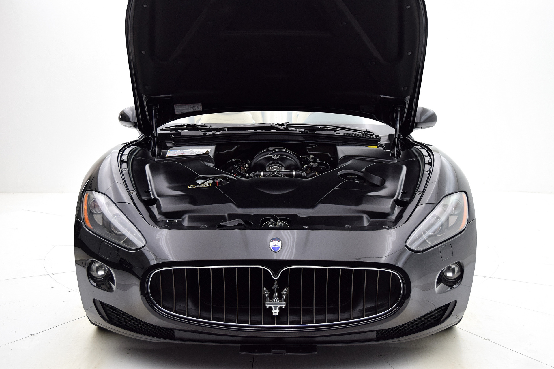Used 2011 Maserati GranTurismo Convertible | St. Petersburg, FL