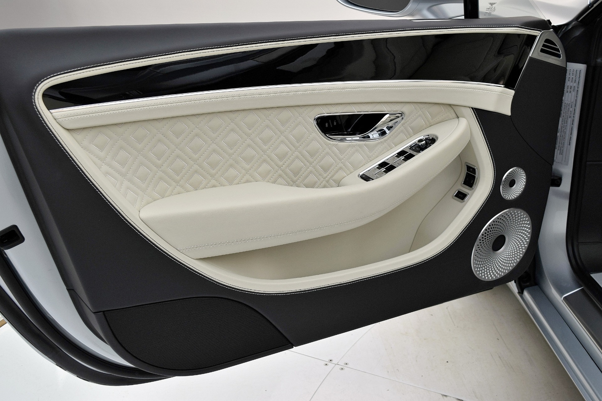 Used 2021 Bentley Continental V8 Convertible / LEASE OPTIONS AVAILABLE | St. Petersburg, FL