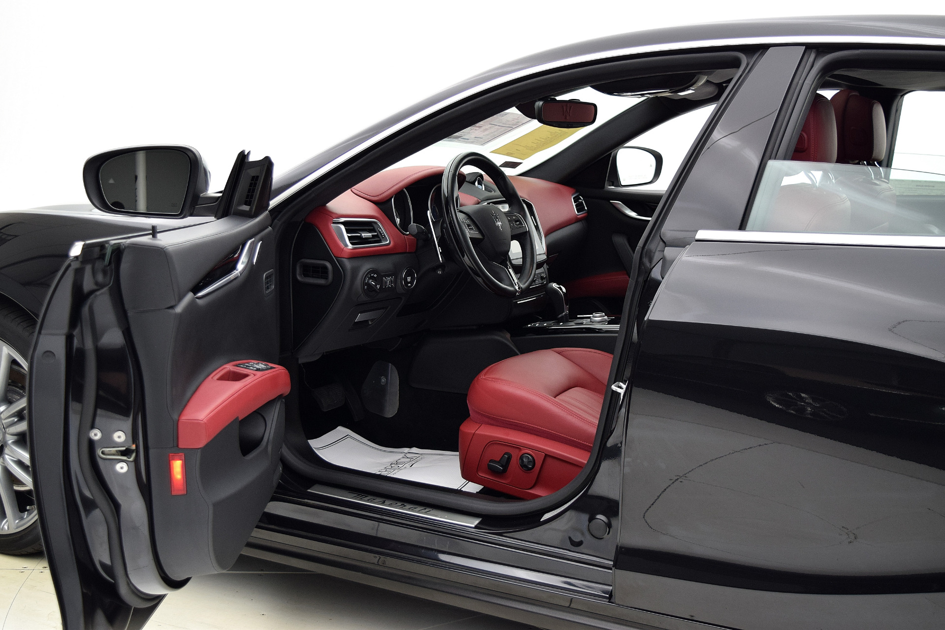 Used 2018 Maserati Ghibli S Q4 | St. Petersburg, FL