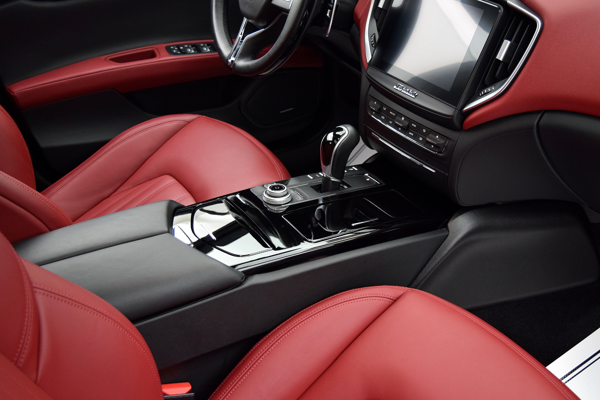 Used 2018 Maserati Ghibli S Q4 | St. Petersburg, FL