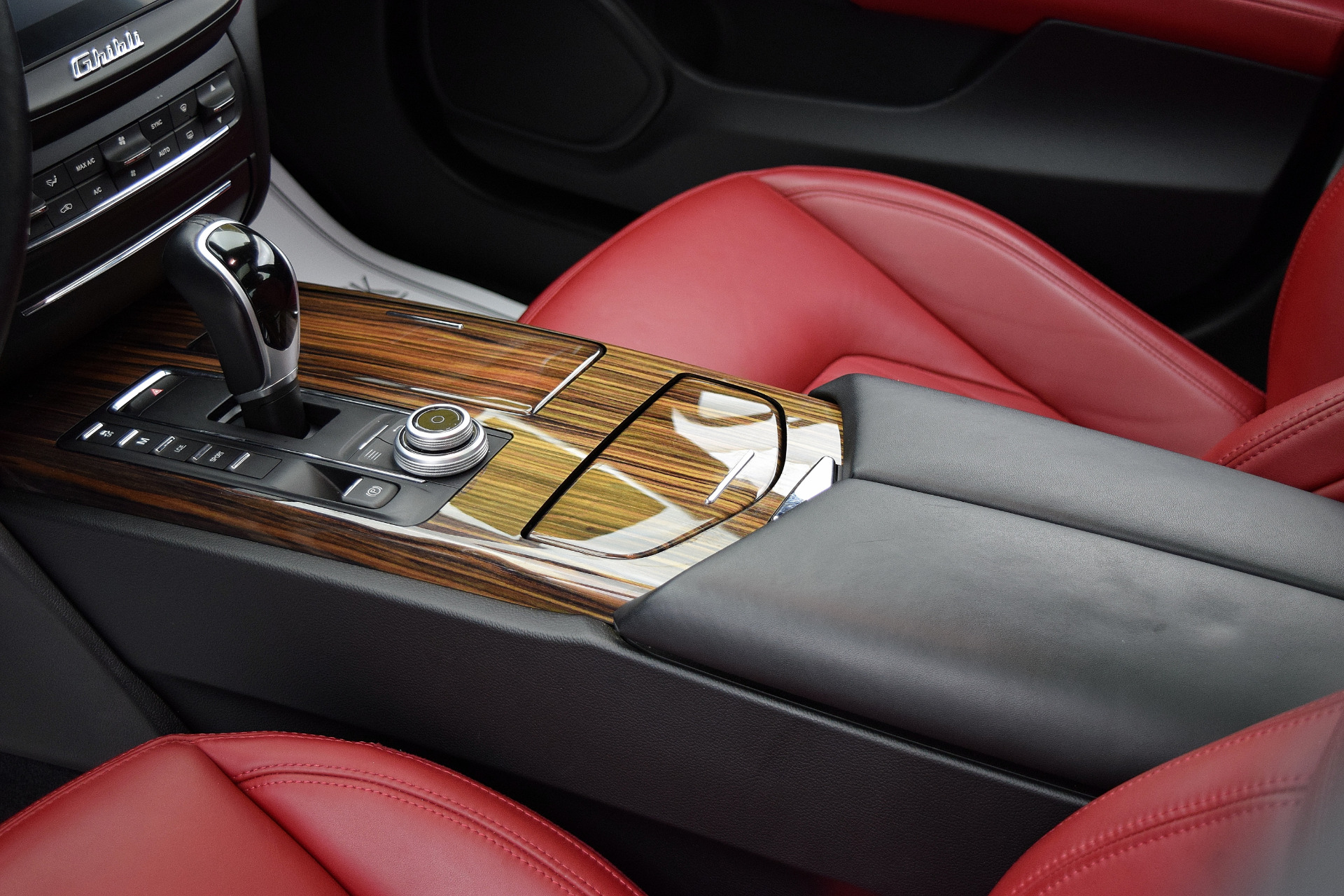 Used 2018 Maserati Ghibli SQ4 | St. Petersburg, FL