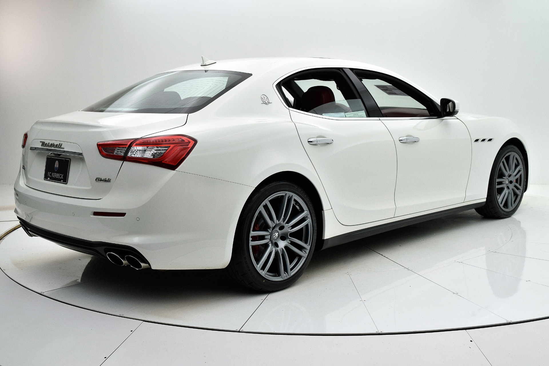 Used 2018 Maserati Ghibli SQ4 | St. Petersburg, FL