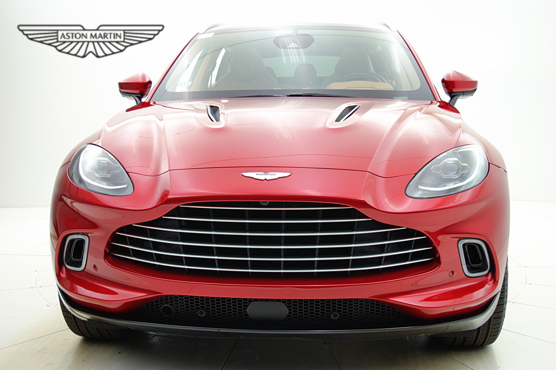 Used 2021 Aston Martin DBX | St. Petersburg, FL