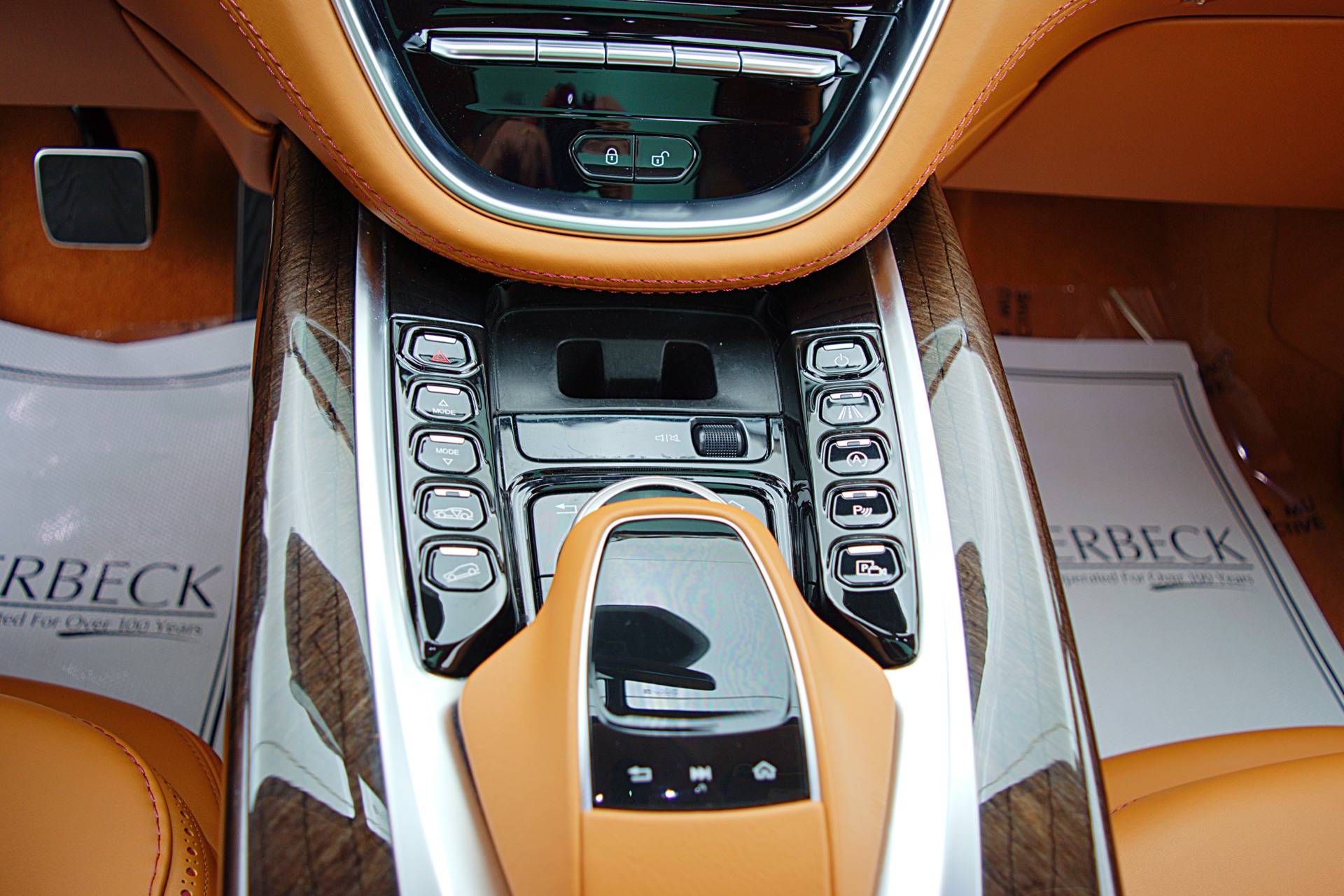 Used 2021 Aston Martin DBX | St. Petersburg, FL