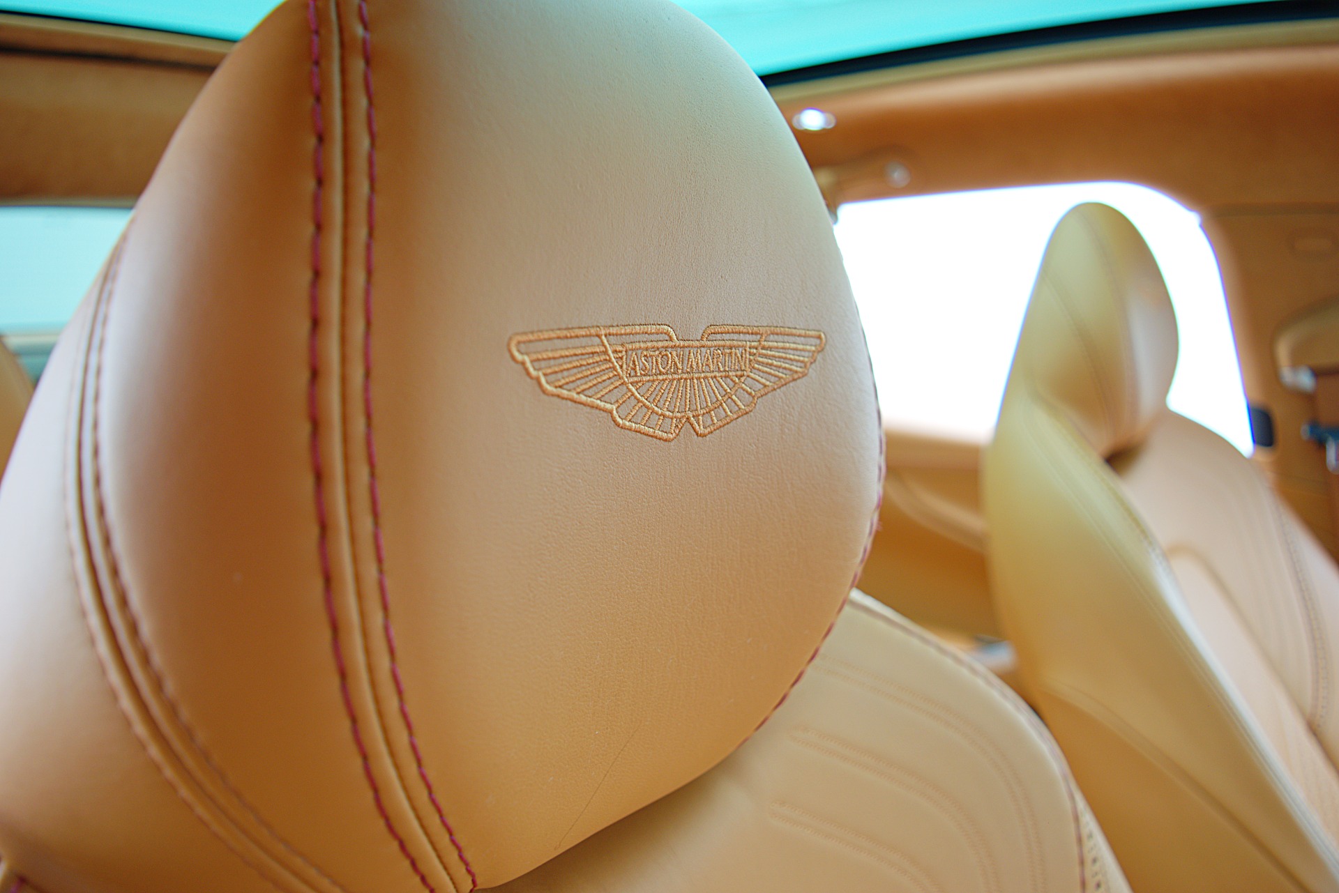 Used 2021 Aston Martin DBX | St. Petersburg, FL