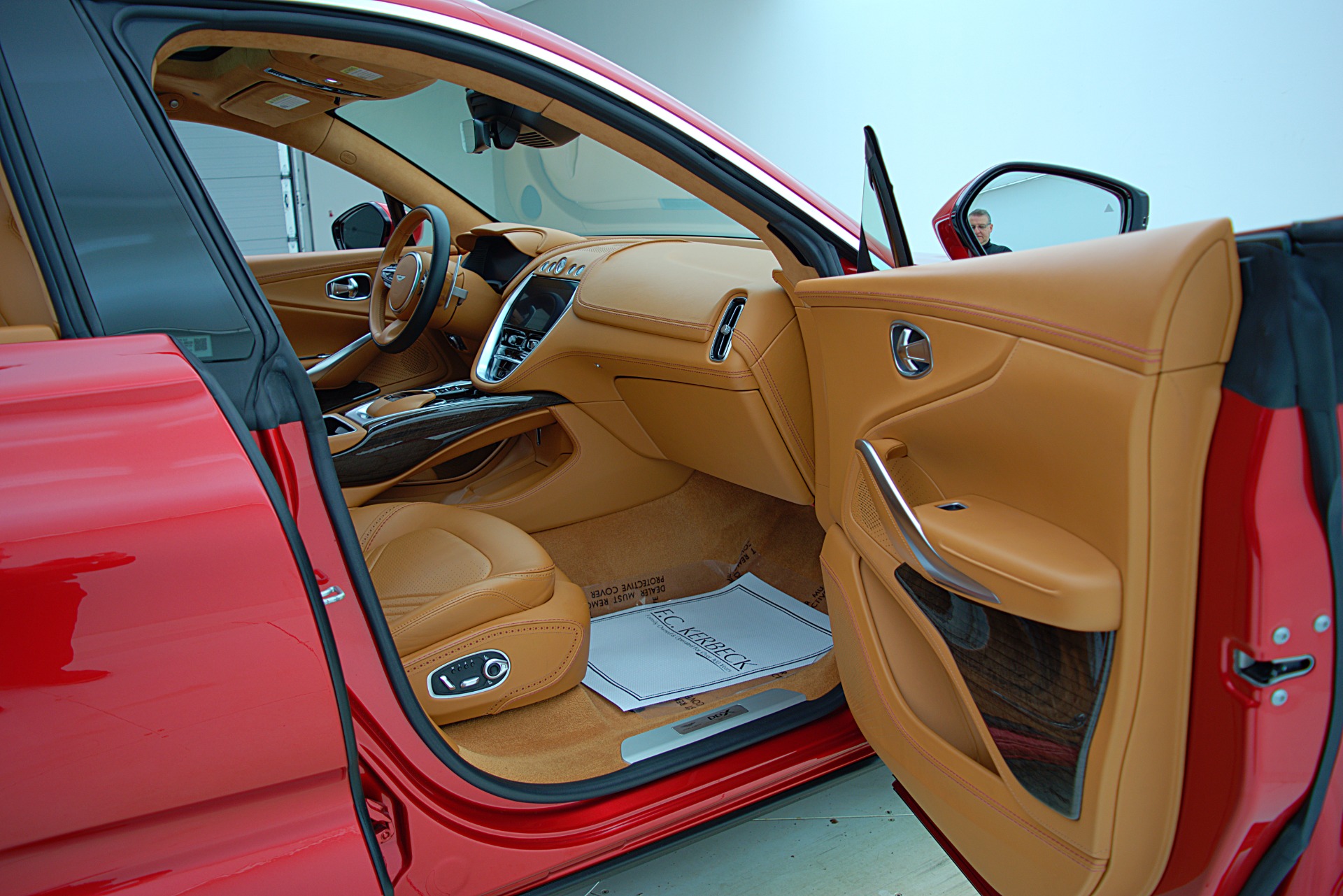Used 2021 Aston Martin DBX | St. Petersburg, FL