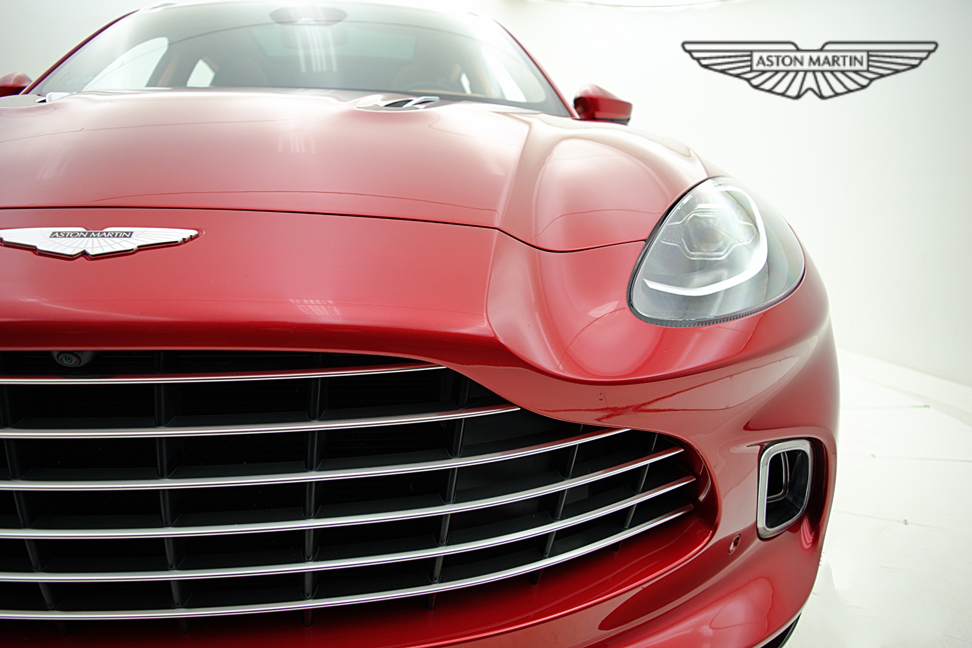 Used 2021 Aston Martin DBX | St. Petersburg, FL