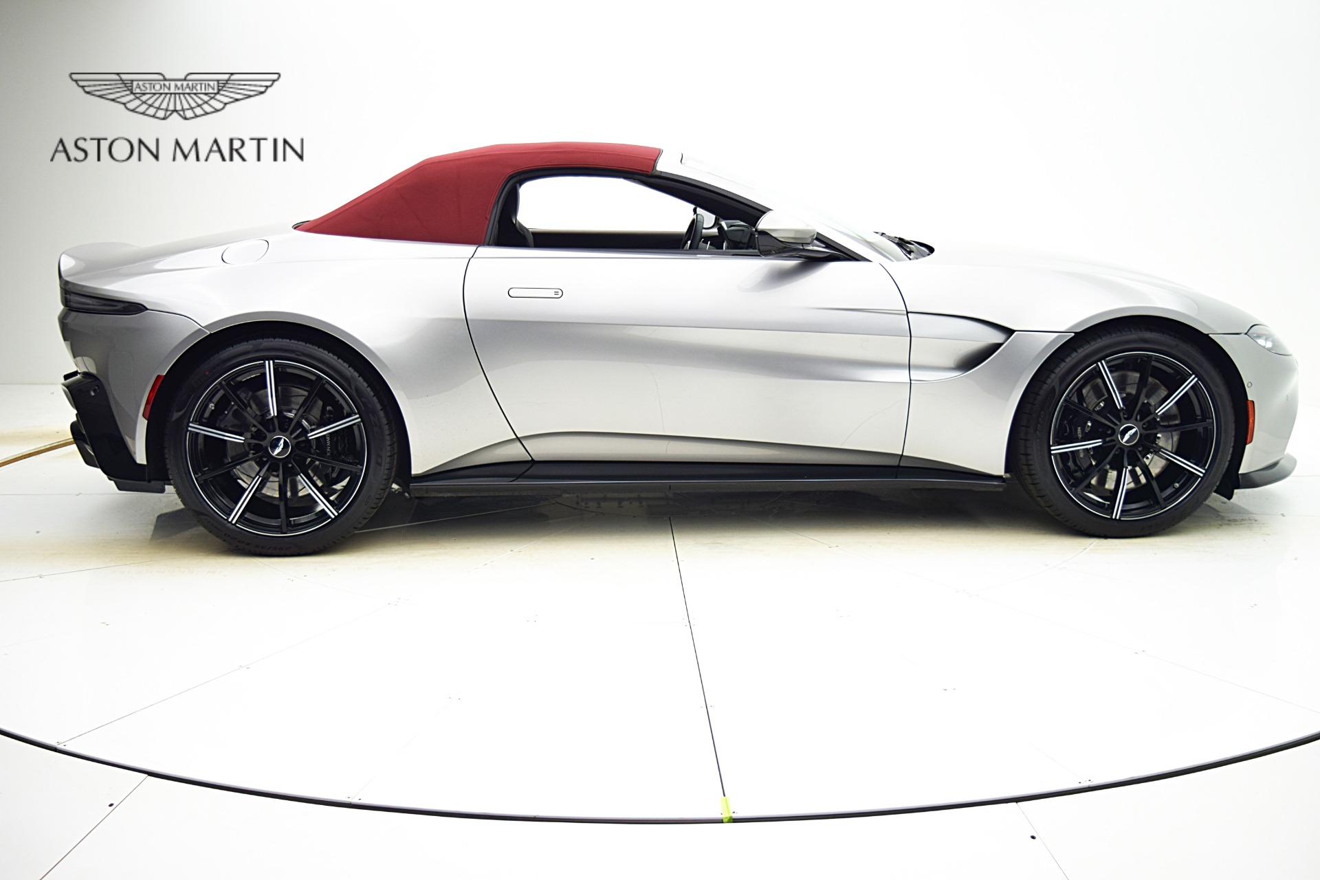 Used 2021 Aston Martin Vantage | St. Petersburg, FL