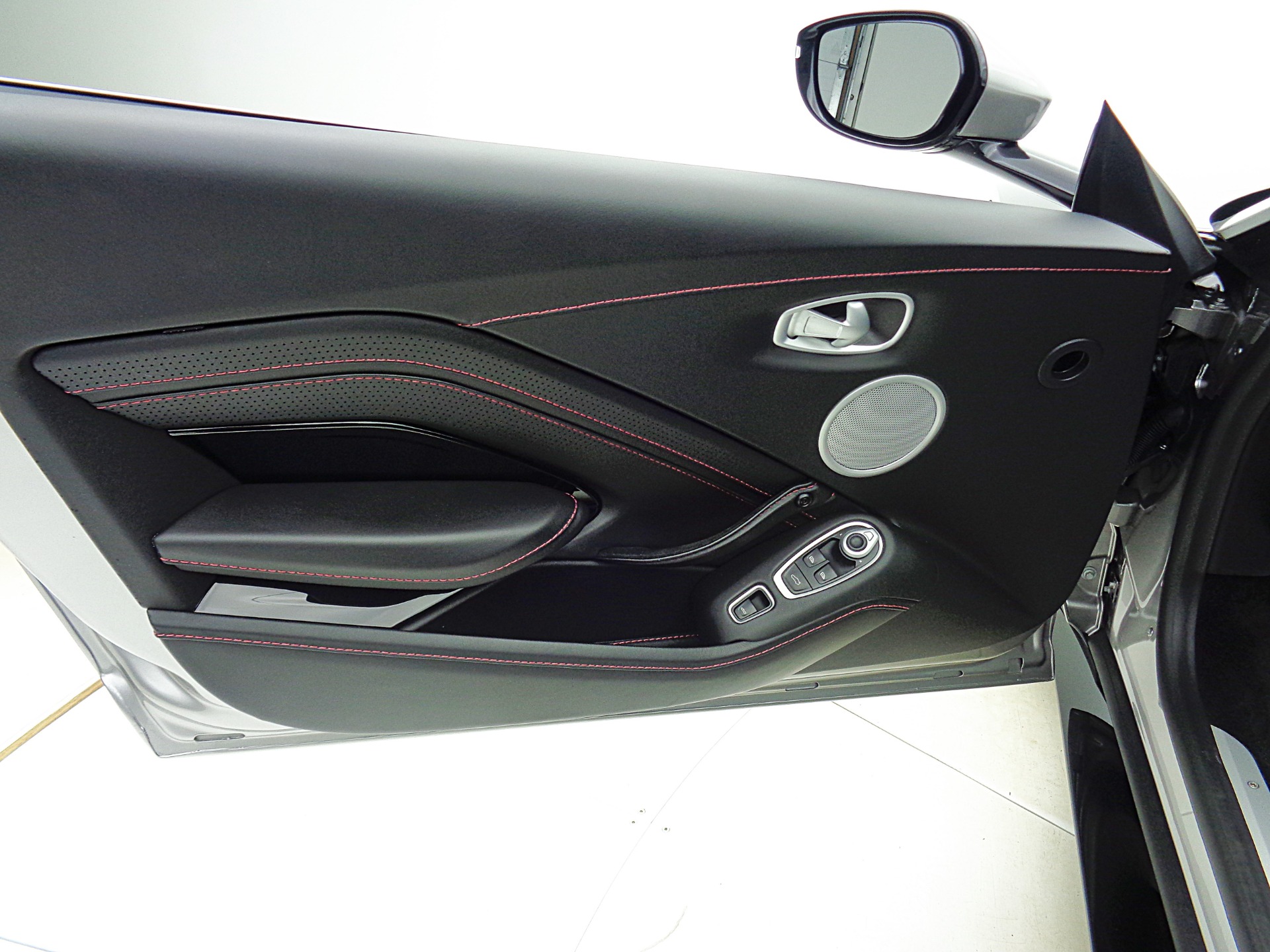 Used 2021 Aston Martin Vantage | St. Petersburg, FL