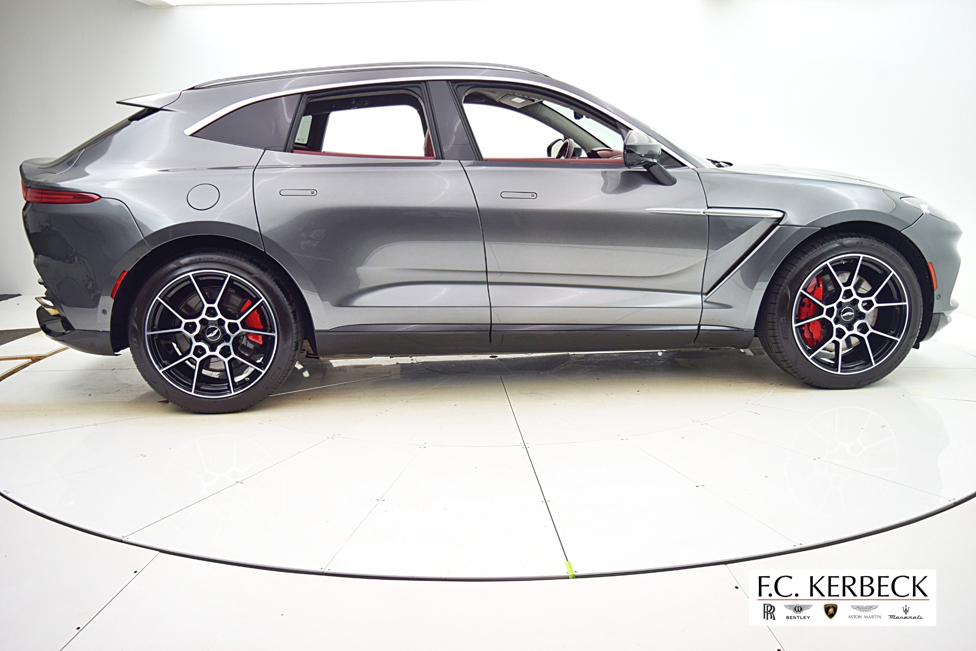 Used 2021 Aston Martin DBX | St. Petersburg, FL