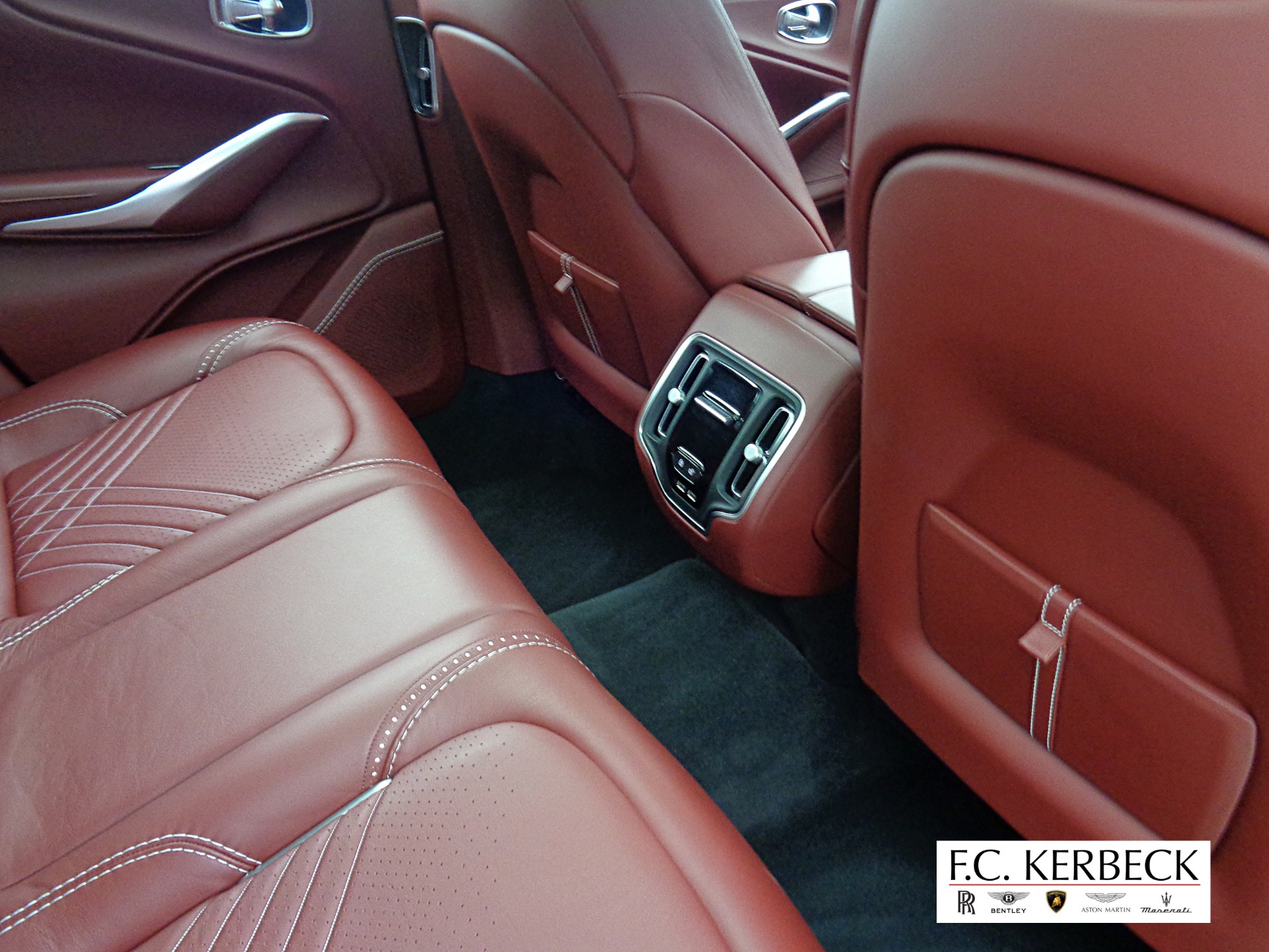 Used 2021 Aston Martin DBX | St. Petersburg, FL
