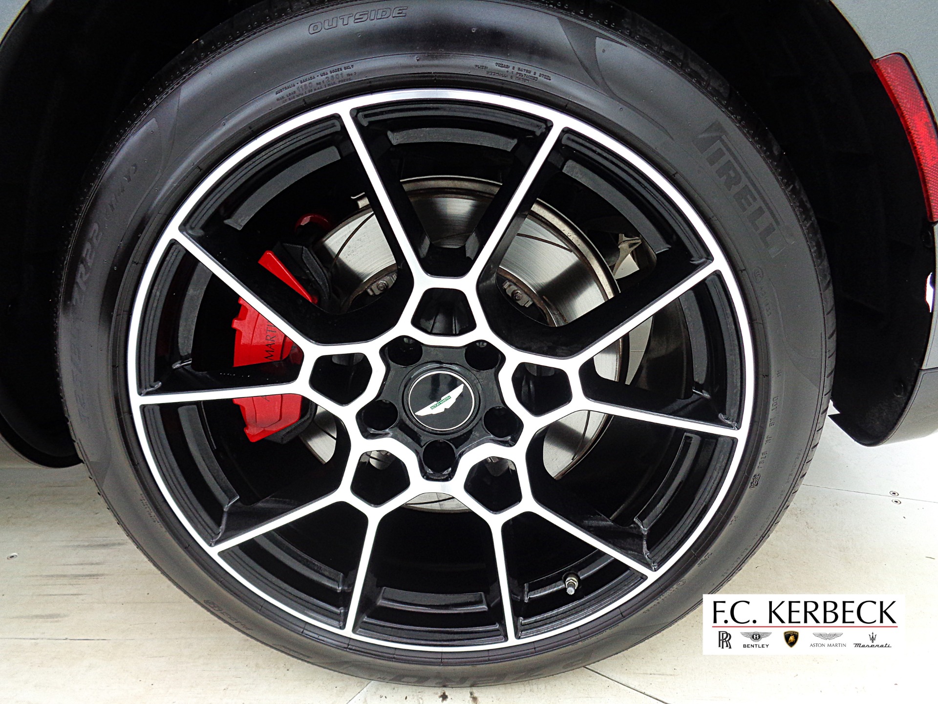 Used 2021 Aston Martin DBX | St. Petersburg, FL