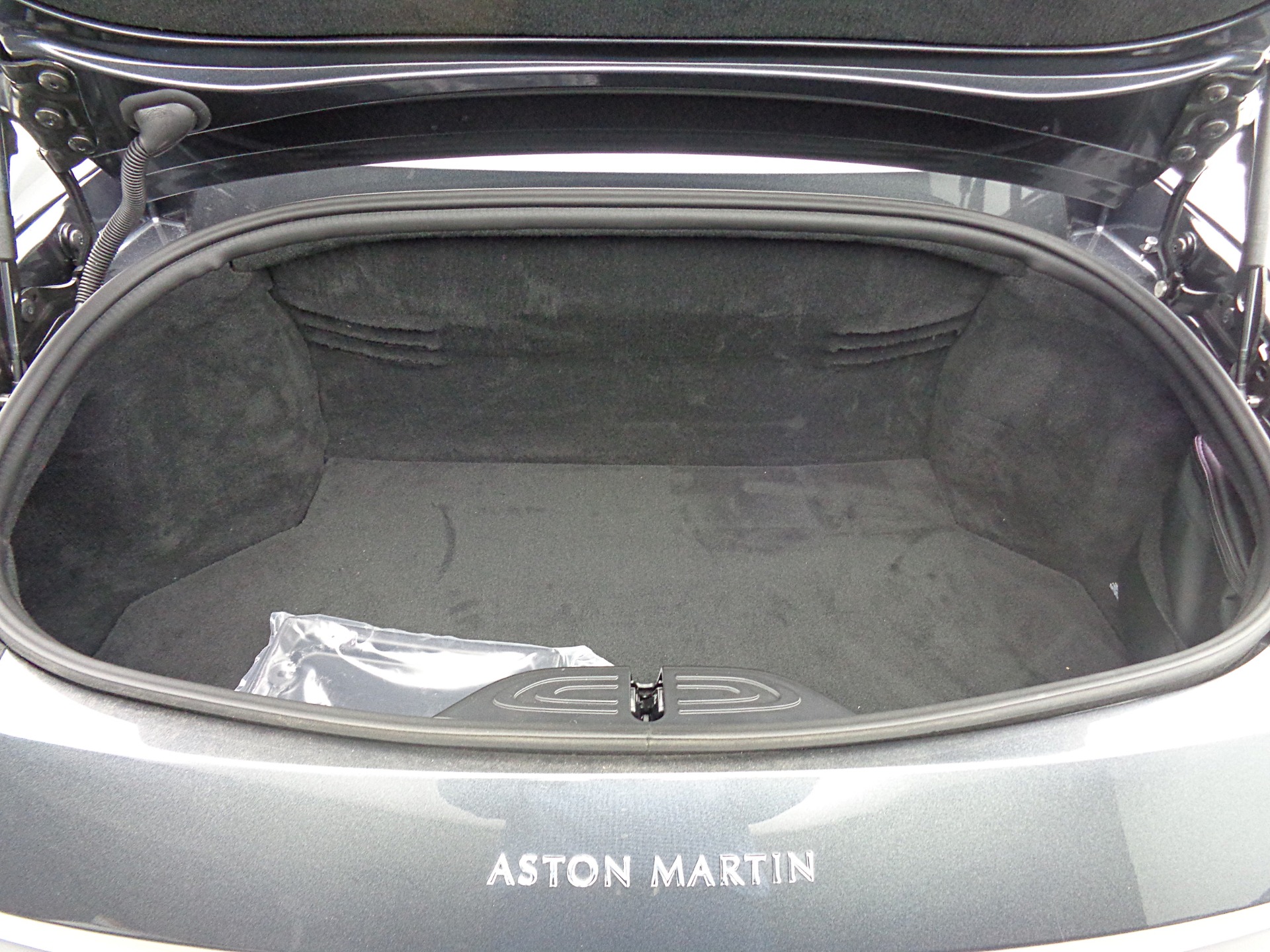 Used 2021 Aston Martin Vantage | St. Petersburg, FL
