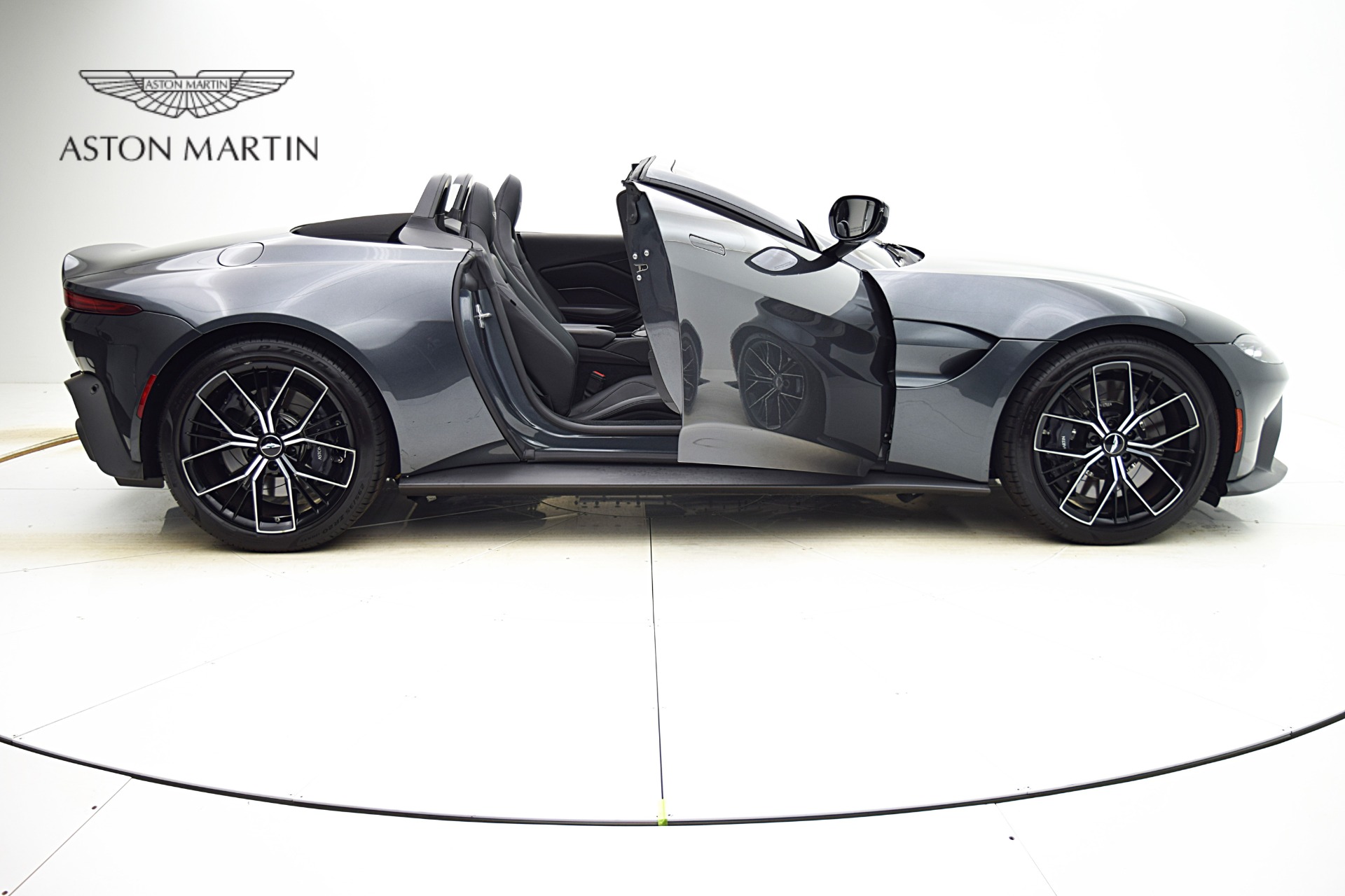 Used 2021 Aston Martin Vantage | St. Petersburg, FL