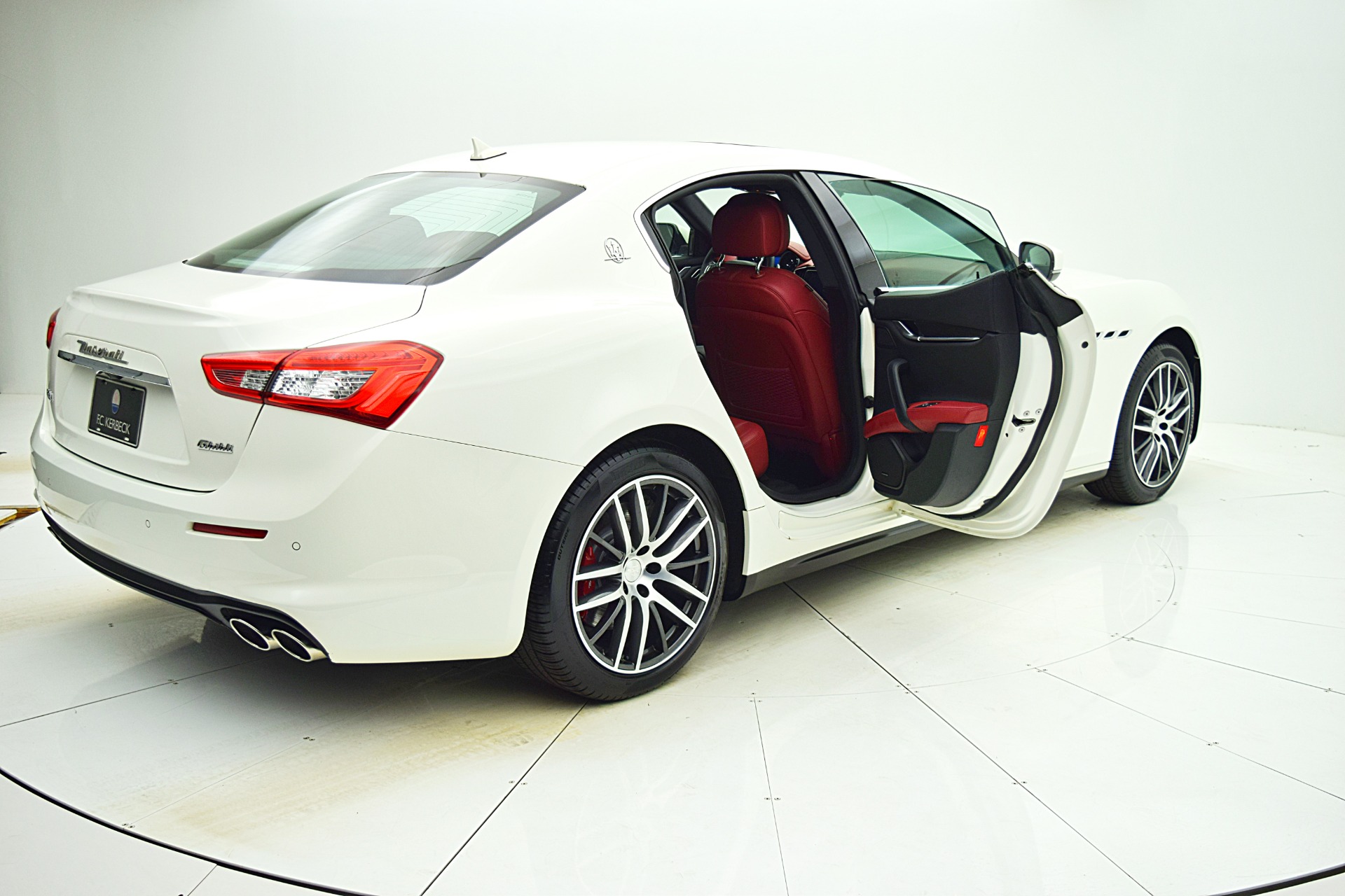 Used 2018 Maserati Ghibli S Q4 | St. Petersburg, FL