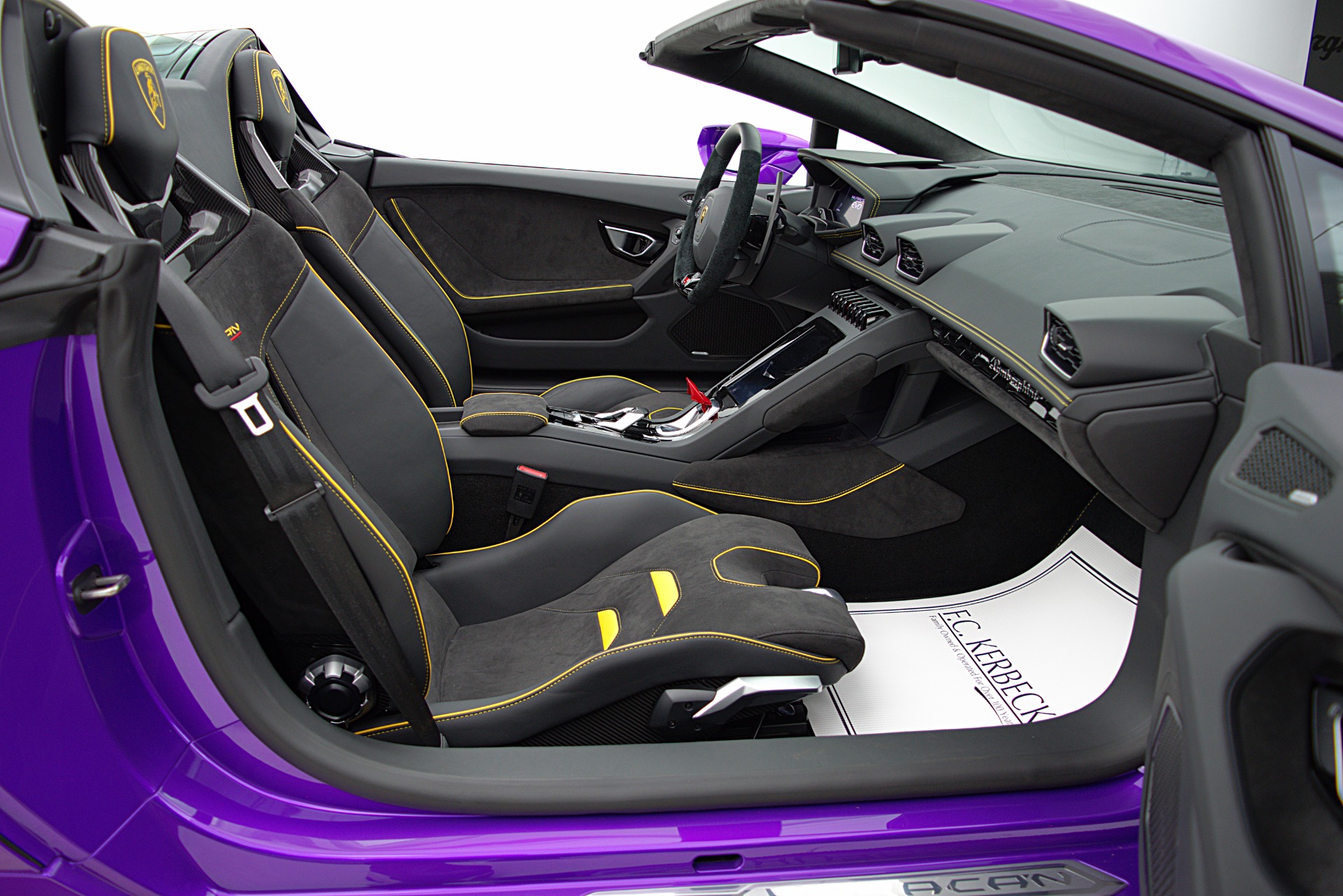 Used 2022 Lamborghini Huracan LP 640-4 EVO Spyder / LEASE OPTIONS AVAILABLE | St. Petersburg, FL