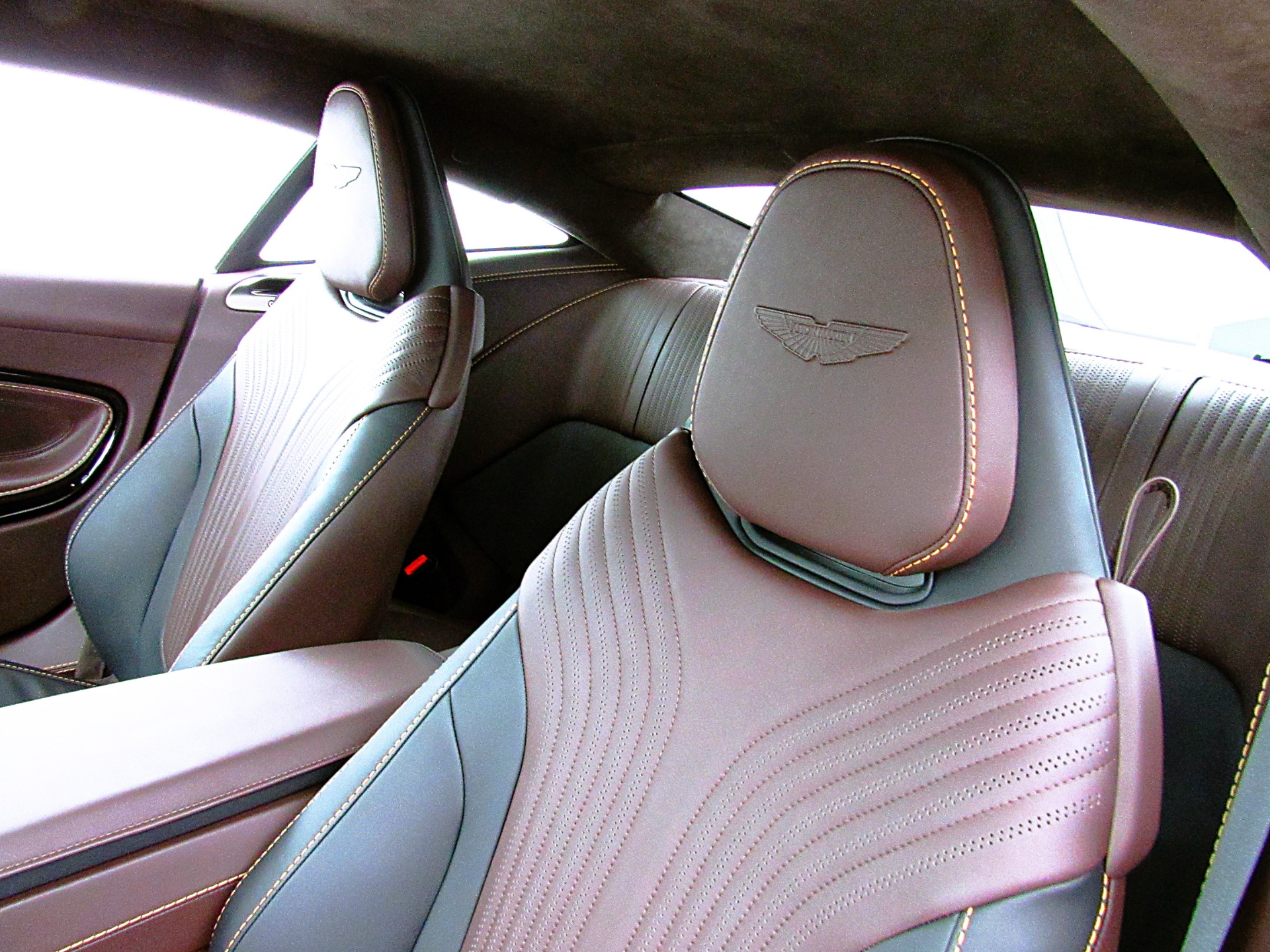 Used 2022 Aston Martin DB11 V8 | St. Petersburg, FL