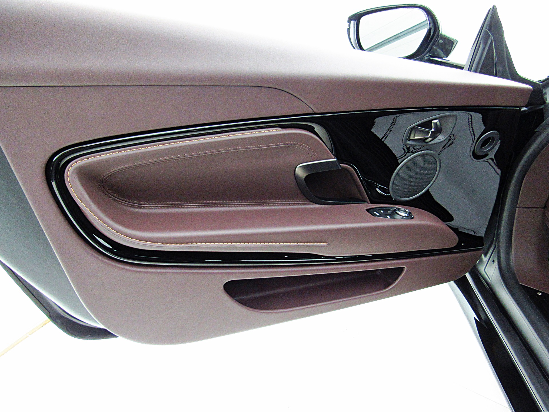 Used 2022 Aston Martin DB11 V8 | St. Petersburg, FL