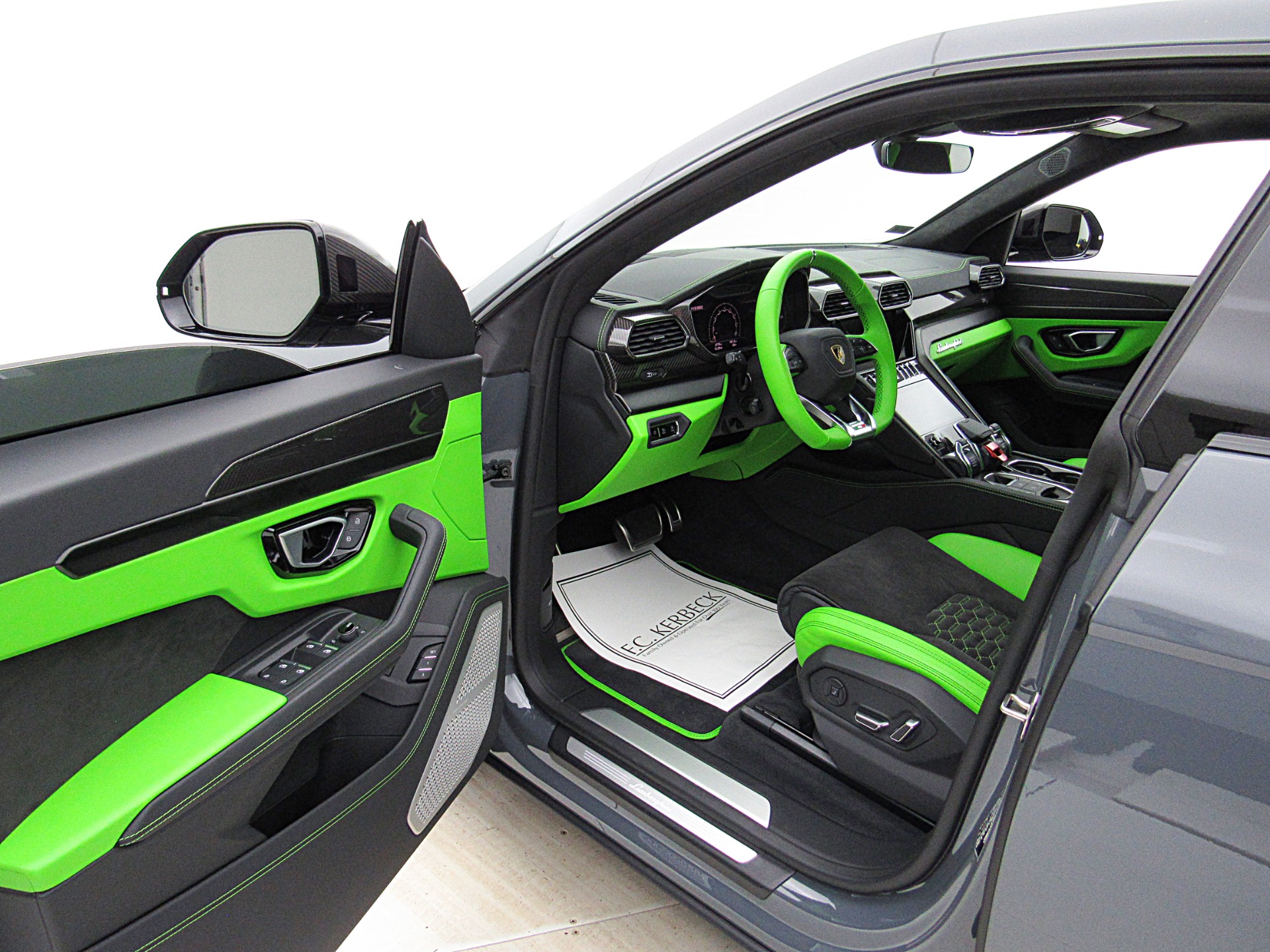 Used 2022 Lamborghini Urus / LEASE OPTIONS AVAILABLE | St. Petersburg, FL