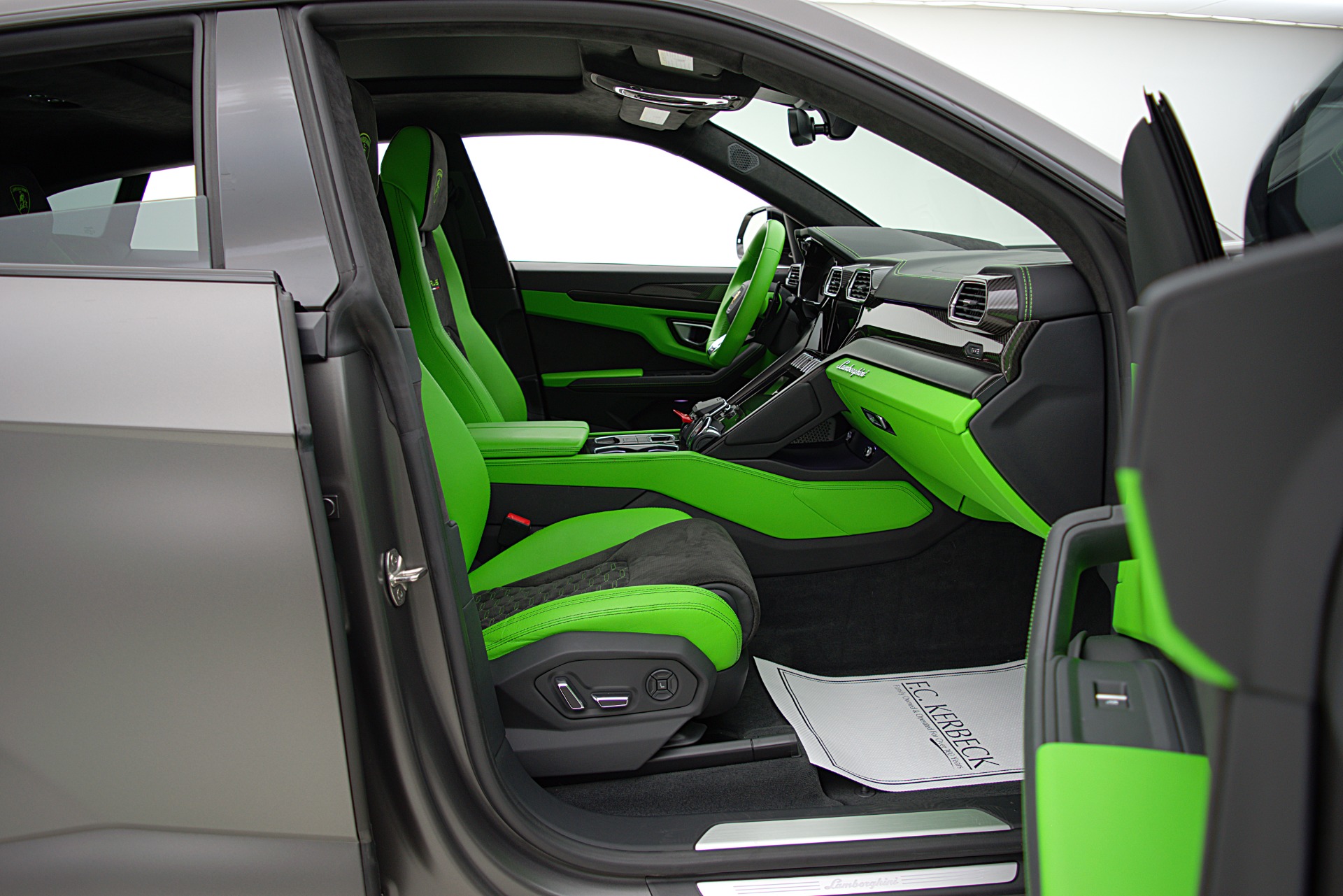 Used 2022 Lamborghini Urus / LEASE OPTIONS AVAILABLE | St. Petersburg, FL