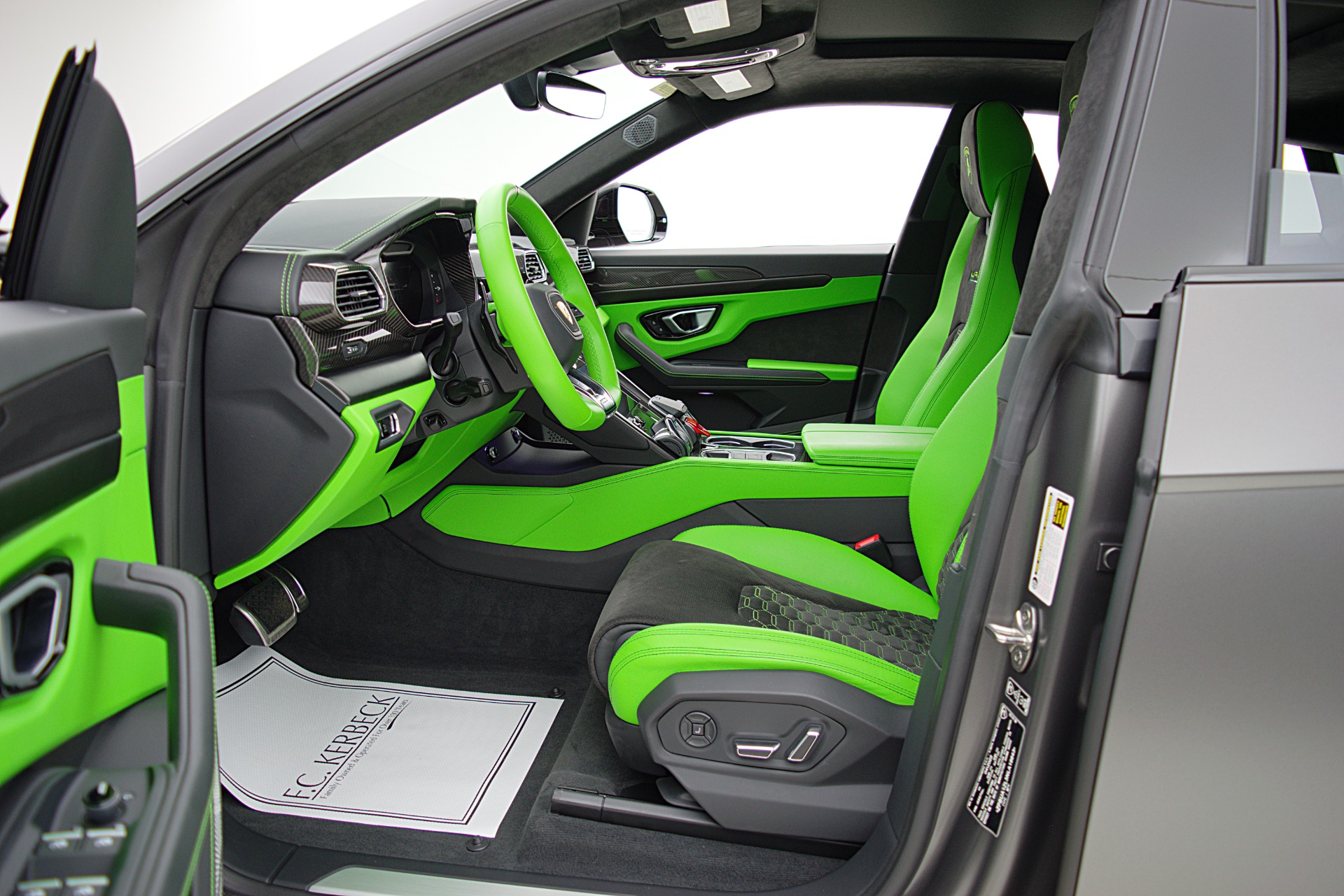 Used 2022 Lamborghini Urus / LEASE OPTIONS AVAILABLE | St. Petersburg, FL