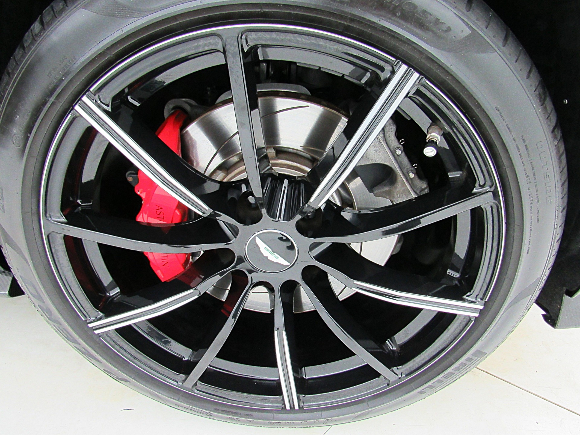 Used 2019 Aston Martin Vantage | St. Petersburg, FL