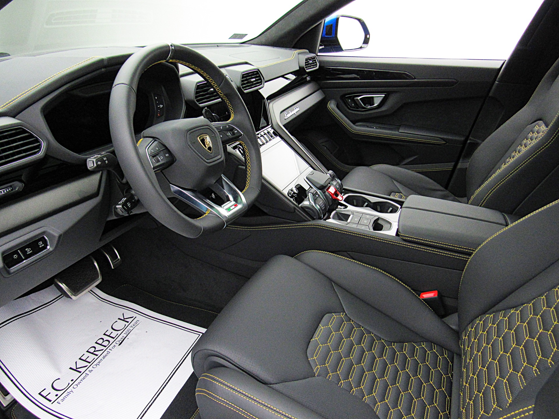 Used 2022 Lamborghini Urus / LEASE OPTIONS AVAILABLE | St. Petersburg, FL
