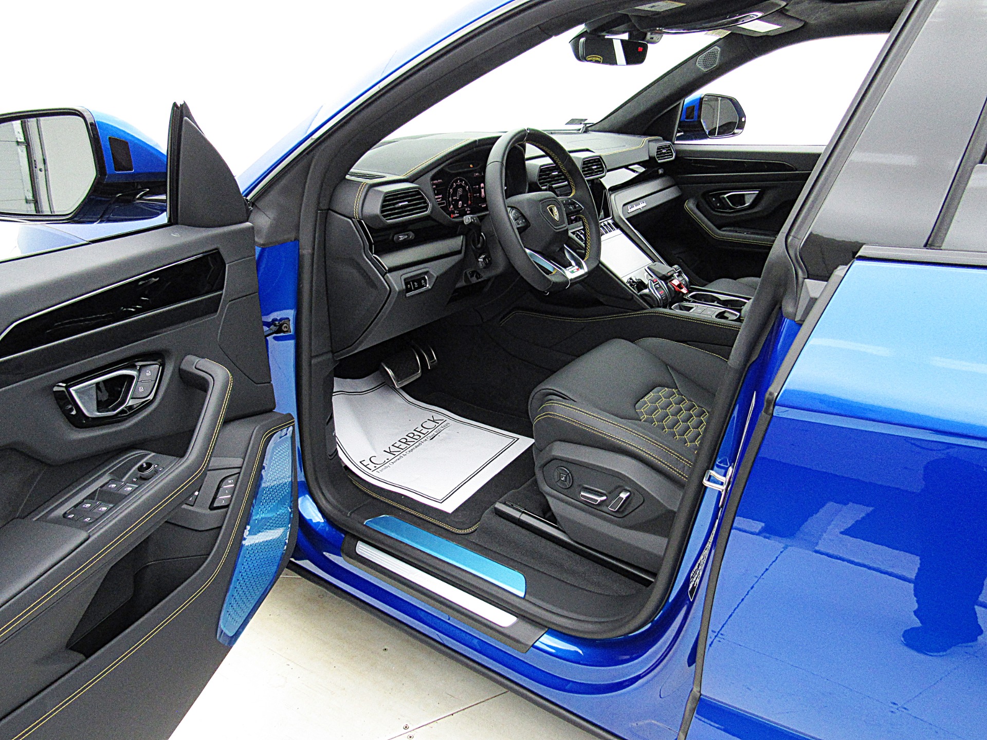 Used 2022 Lamborghini Urus / LEASE OPTIONS AVAILABLE | St. Petersburg, FL