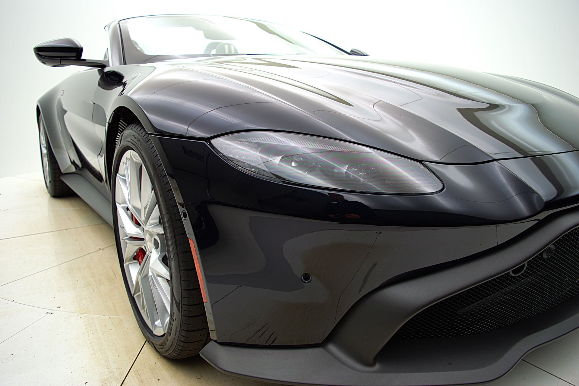 Used 2023 Aston Martin Vantage | St. Petersburg, FL