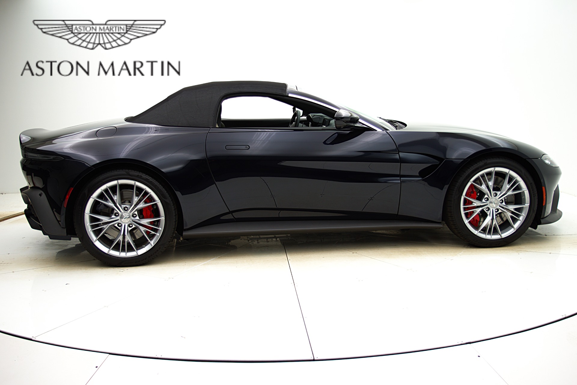 Used 2023 Aston Martin Vantage | St. Petersburg, FL