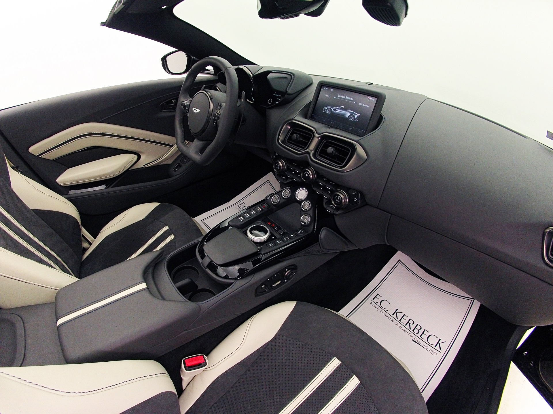 Used 2023 Aston Martin Vantage | St. Petersburg, FL