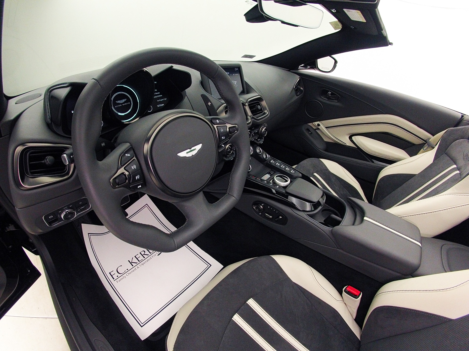 Used 2023 Aston Martin Vantage | St. Petersburg, FL