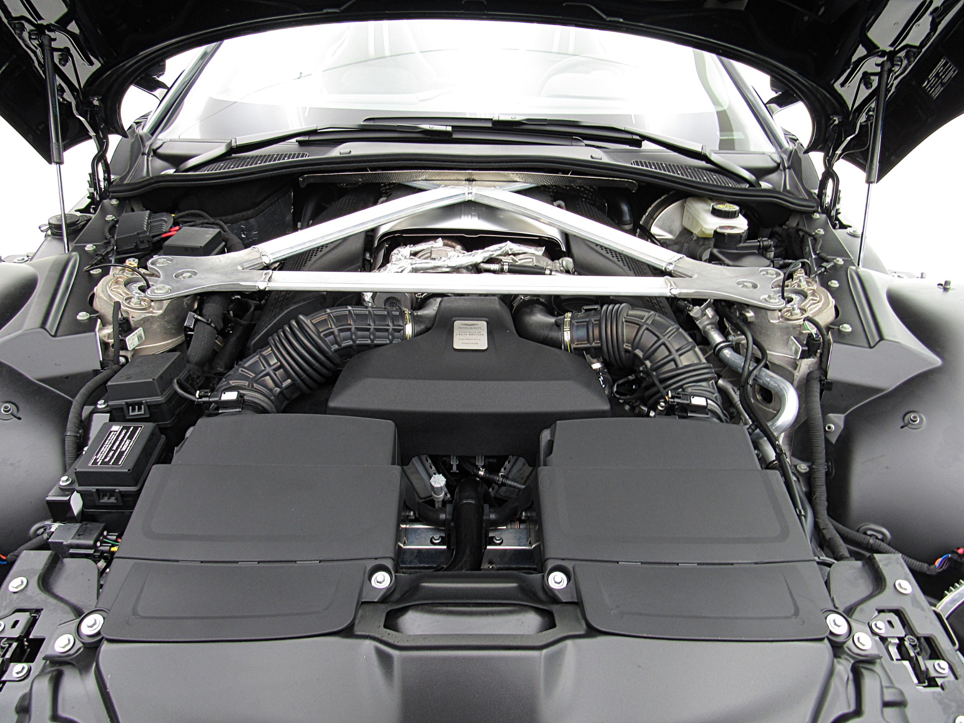 Used 2023 Aston Martin Vantage | St. Petersburg, FL