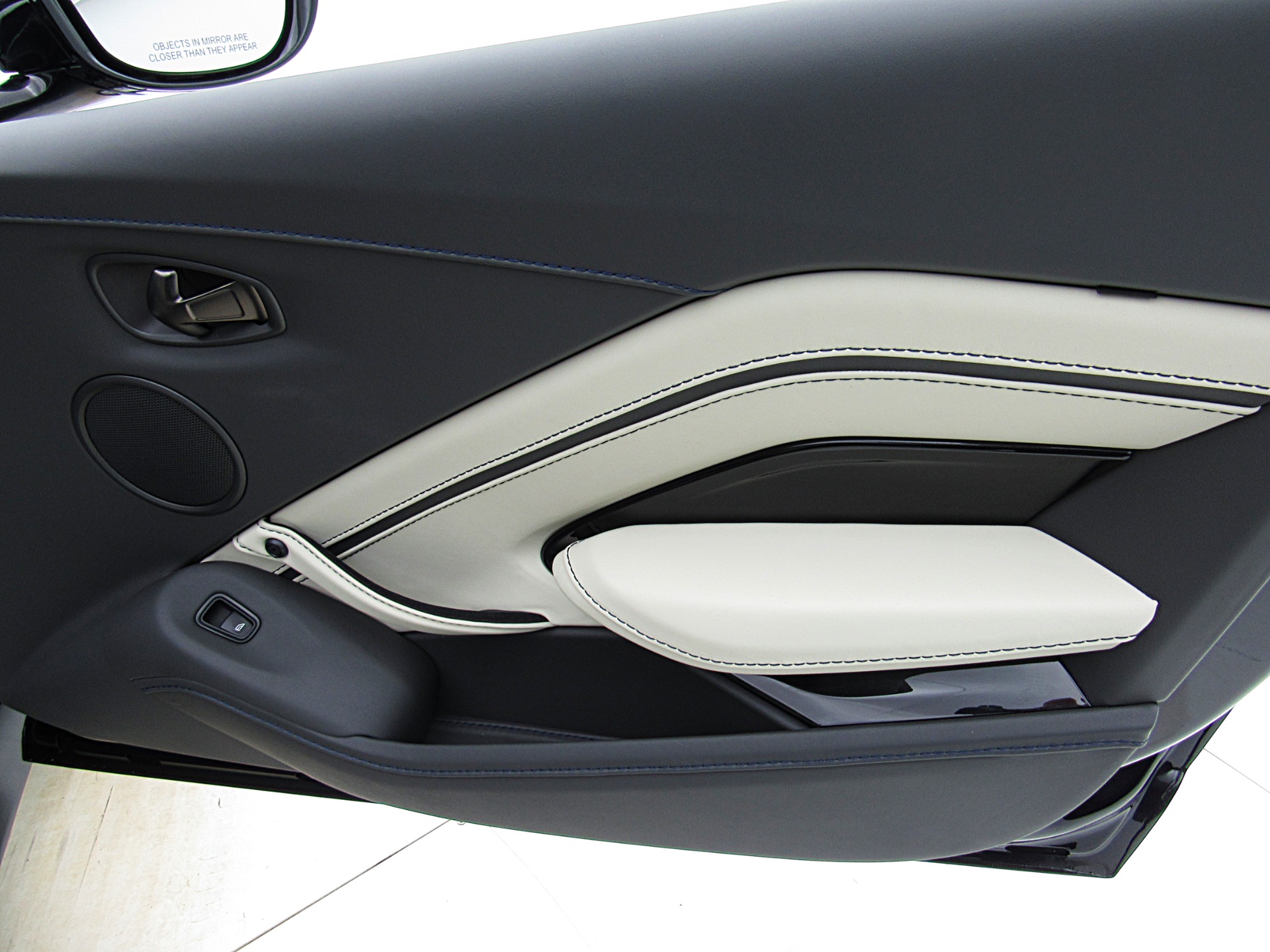 Used 2023 Aston Martin Vantage | St. Petersburg, FL
