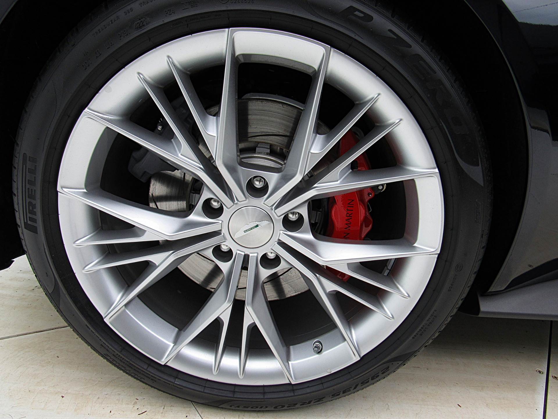 Used 2023 Aston Martin Vantage | St. Petersburg, FL