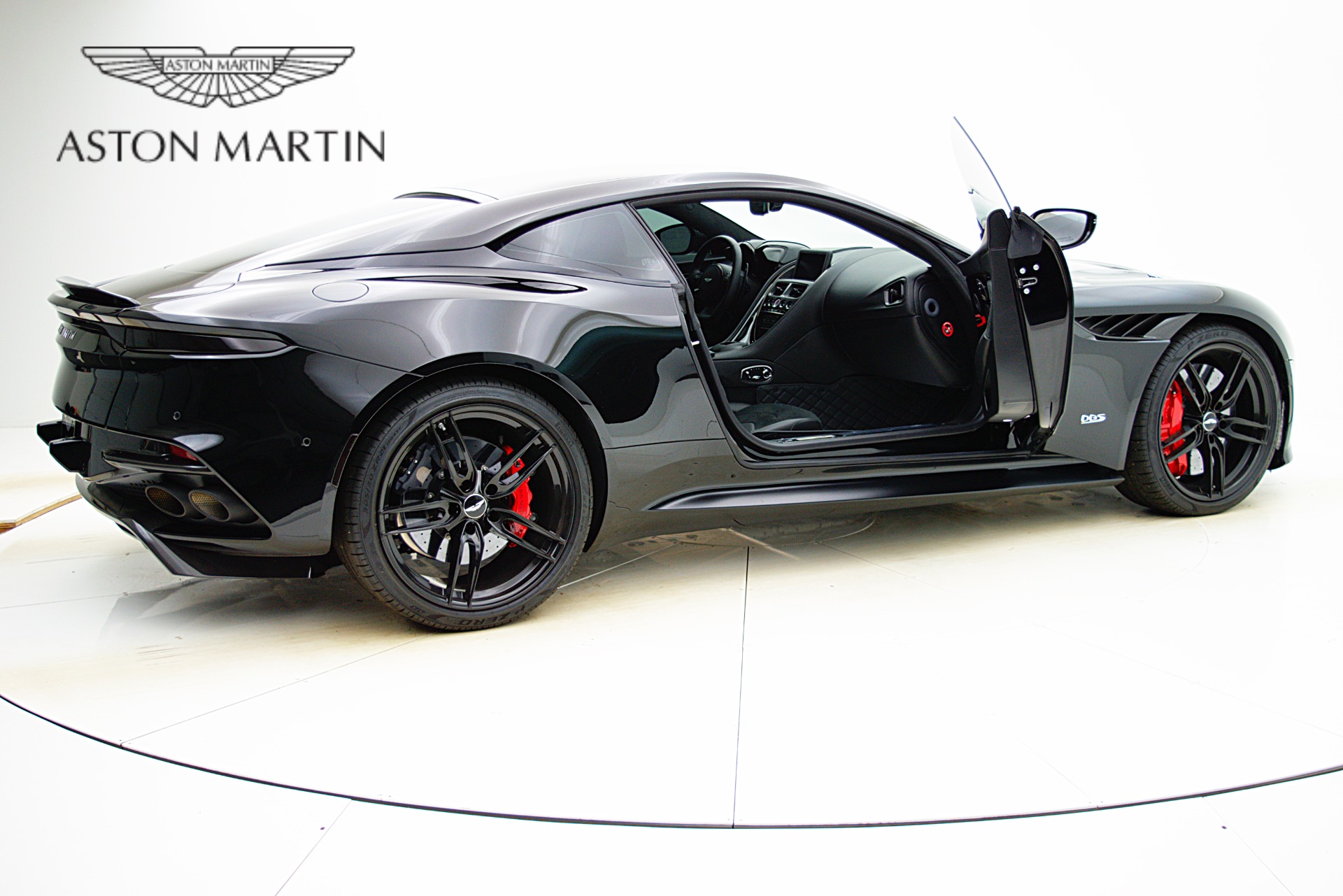 Used 2021 Aston Martin DBS Superleggera | St. Petersburg, FL